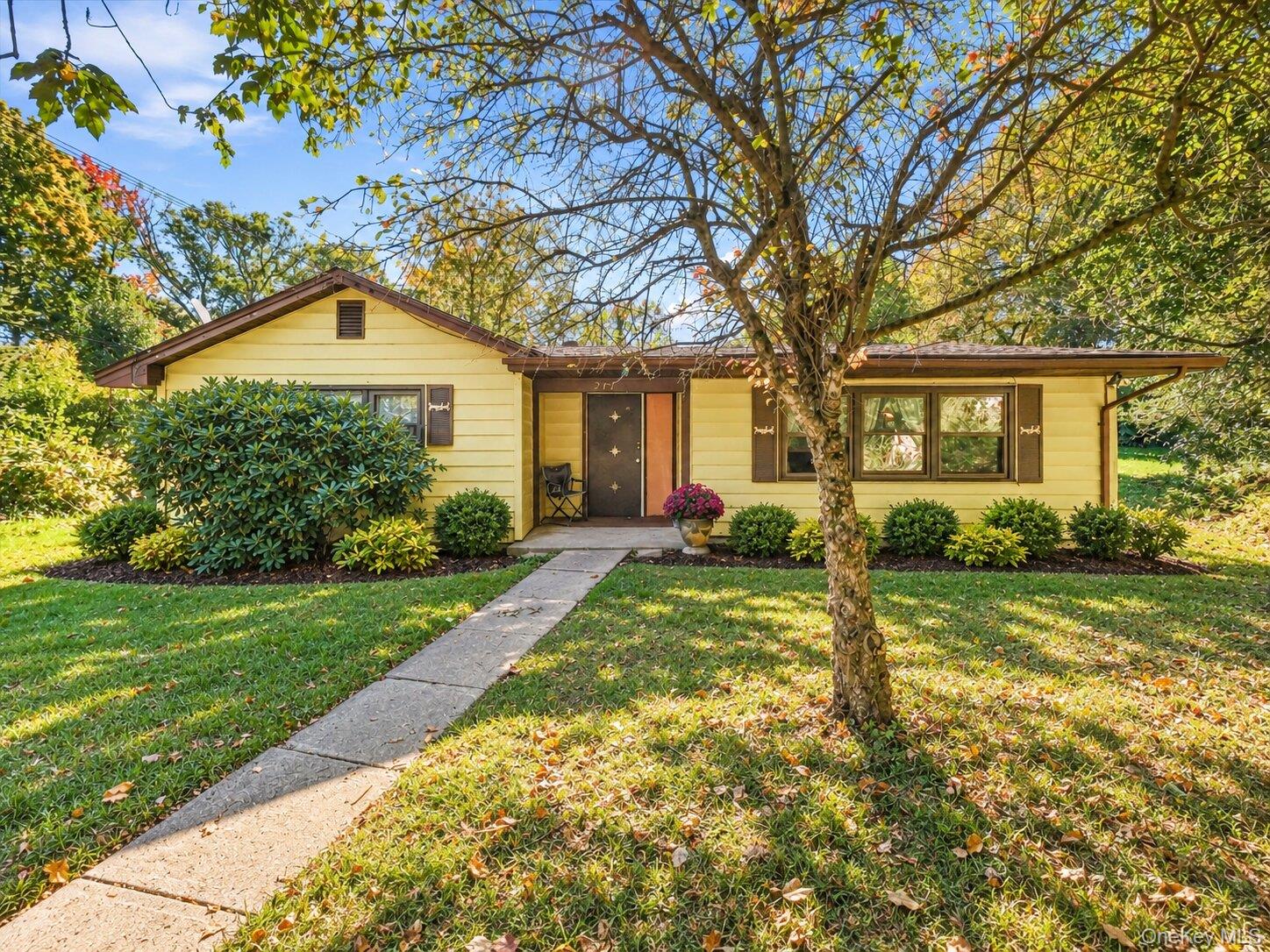 214 Old Hopewell Road – For Sale