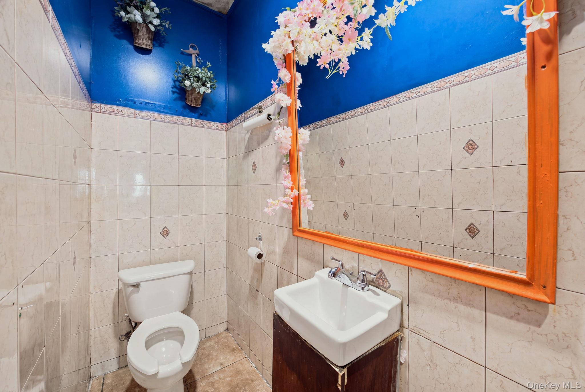 1761 Crosby Avenue – For Sale photo 11
