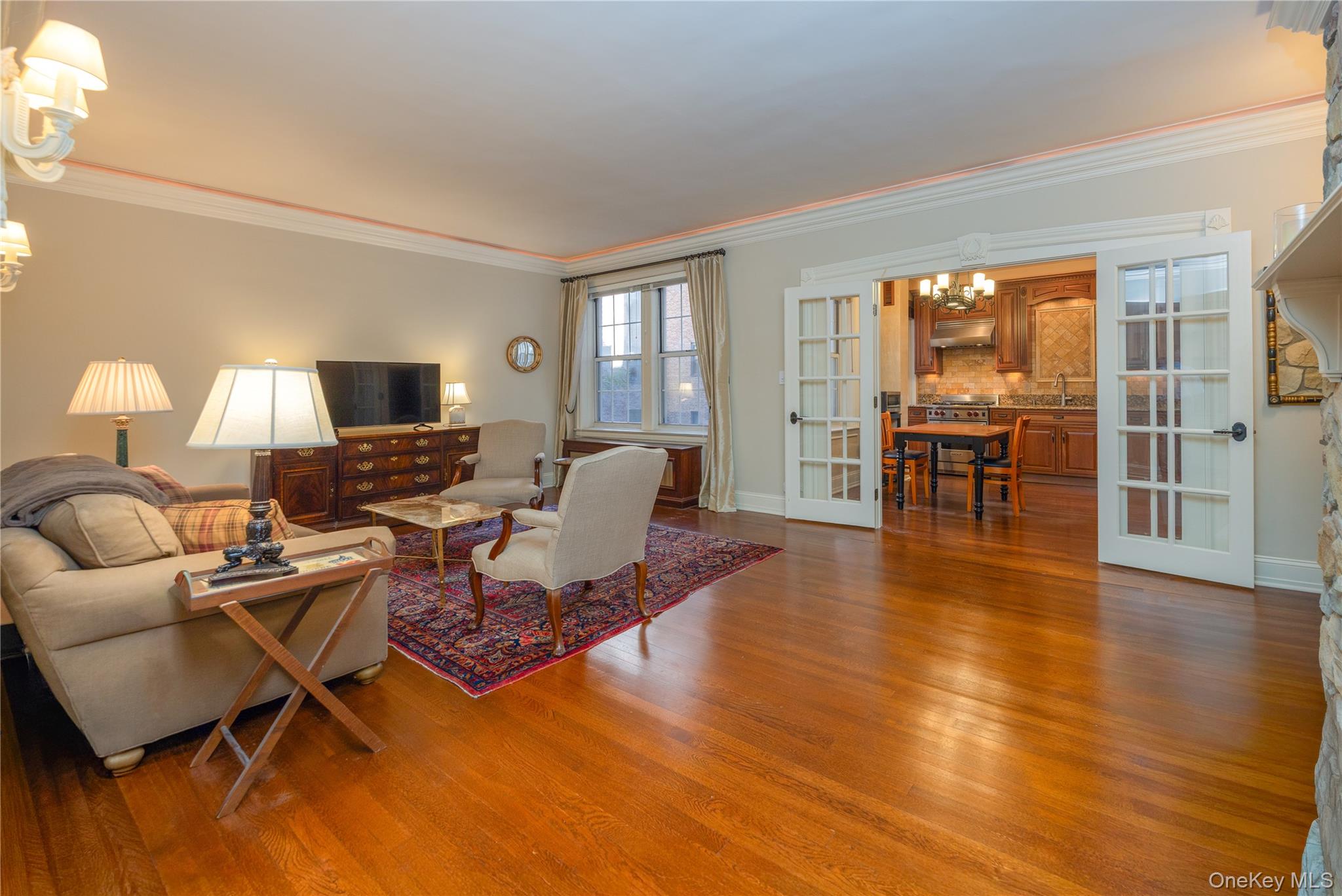 25 Parkview Avenue, Unit 2M photo 11