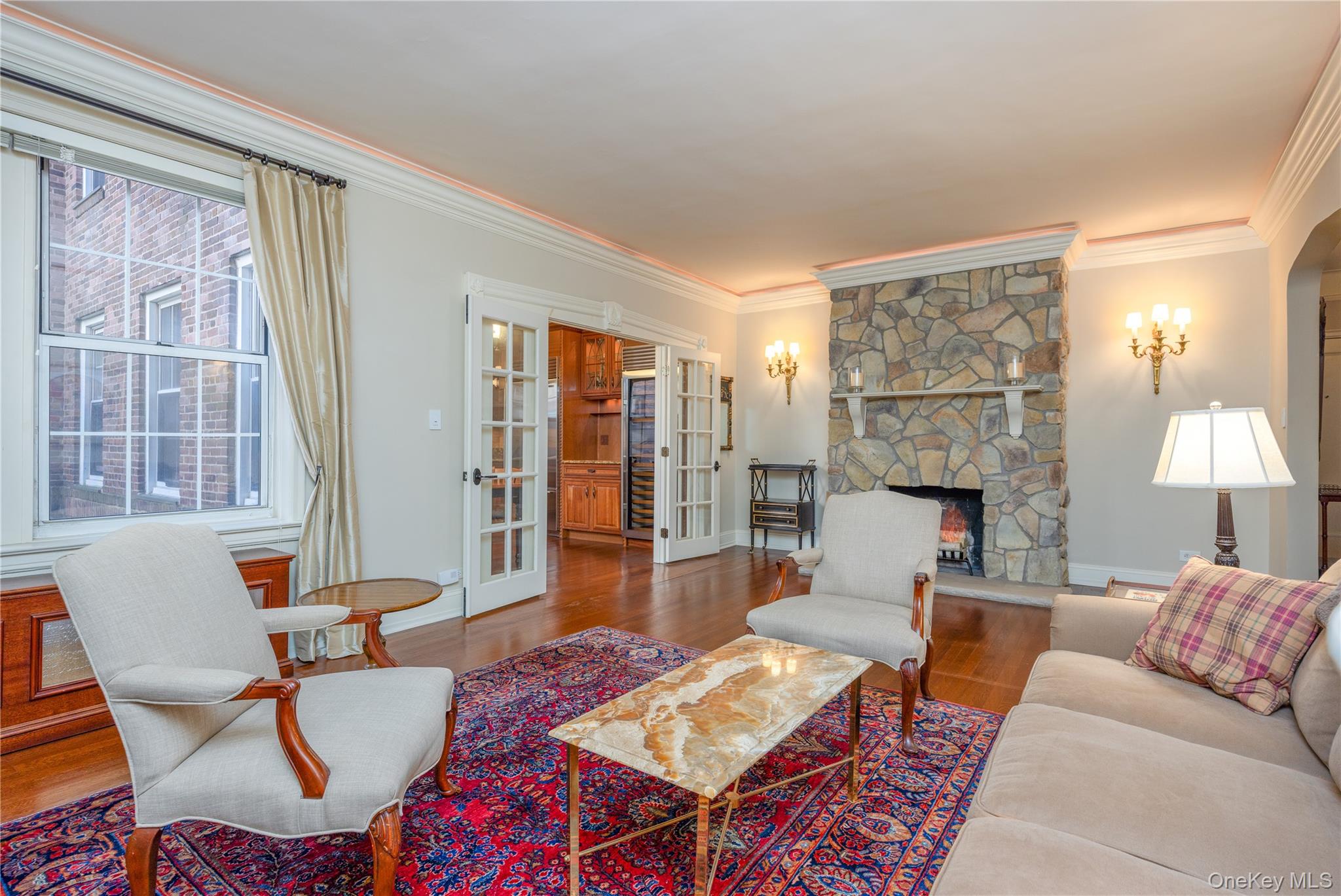 25 Parkview Avenue, Unit 2M photo 8