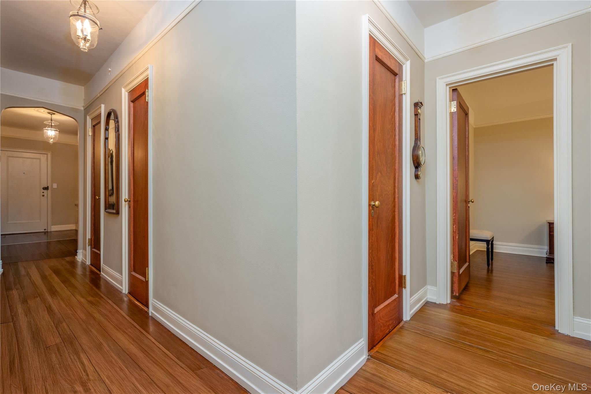 25 Parkview Avenue, Unit 2M photo 24