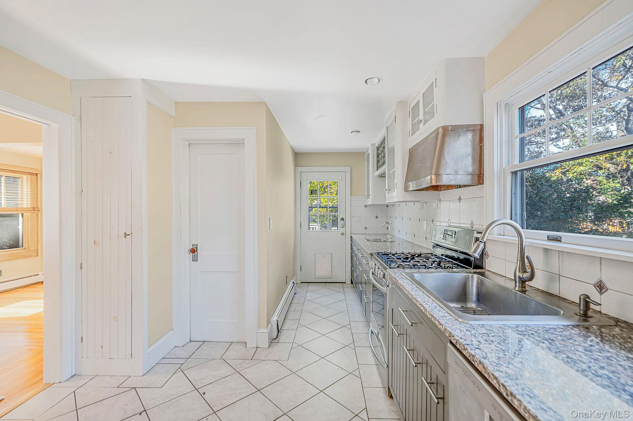 318 Sound Beach Boulevard – For Sale photo 18