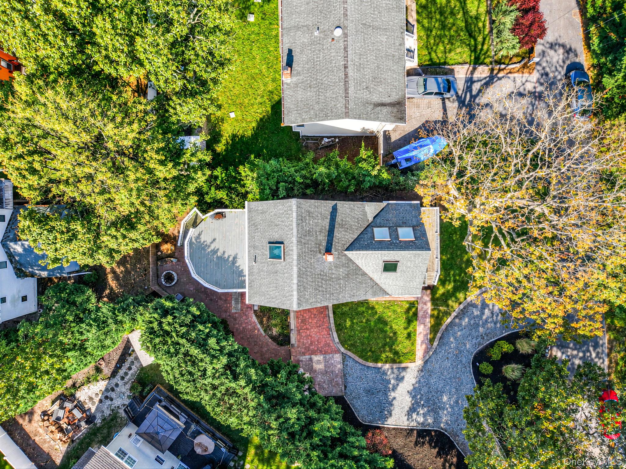 318 Sound Beach Boulevard – For Sale photo 3