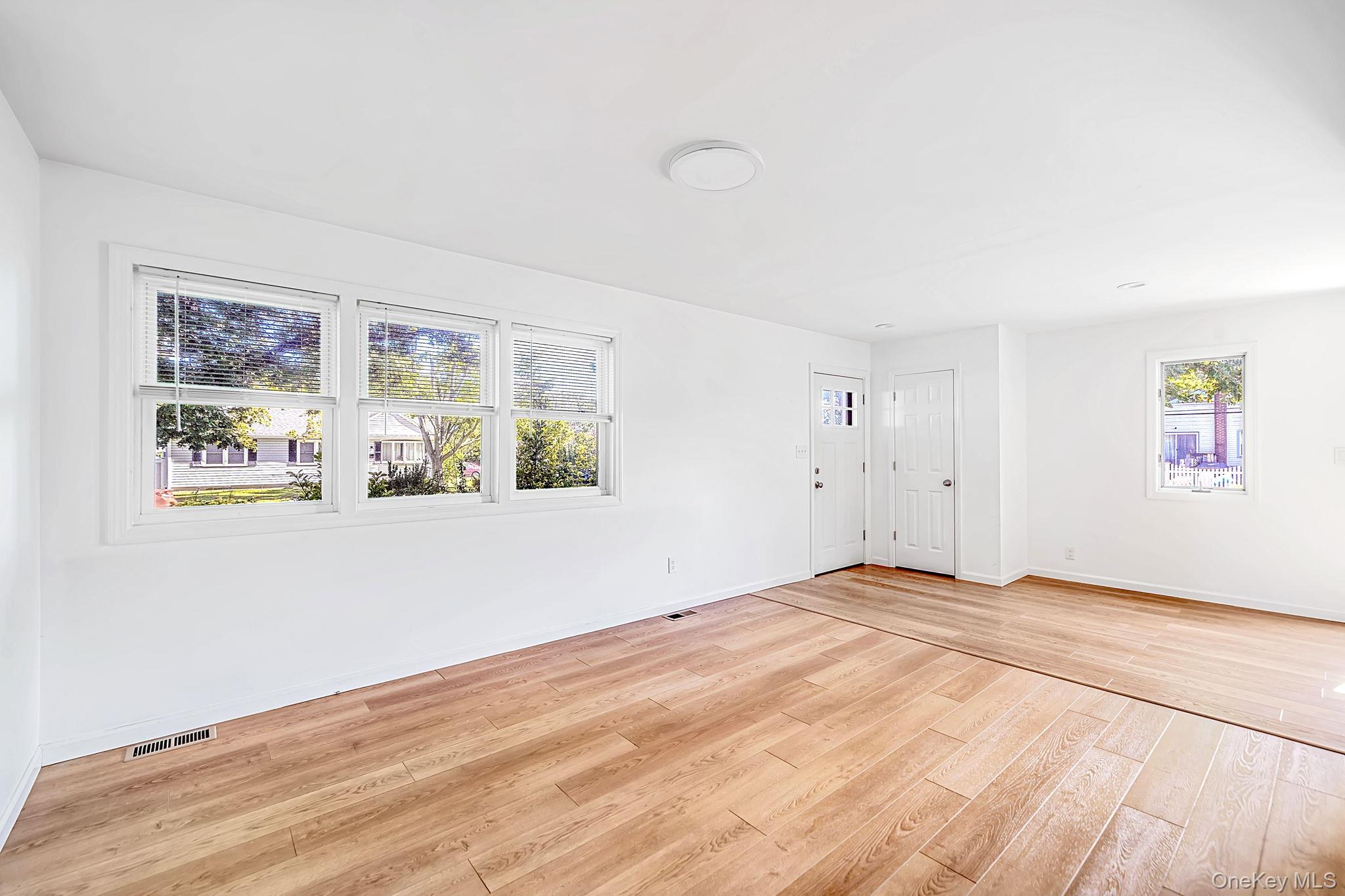138 Central Avenue – For Sale photo 5