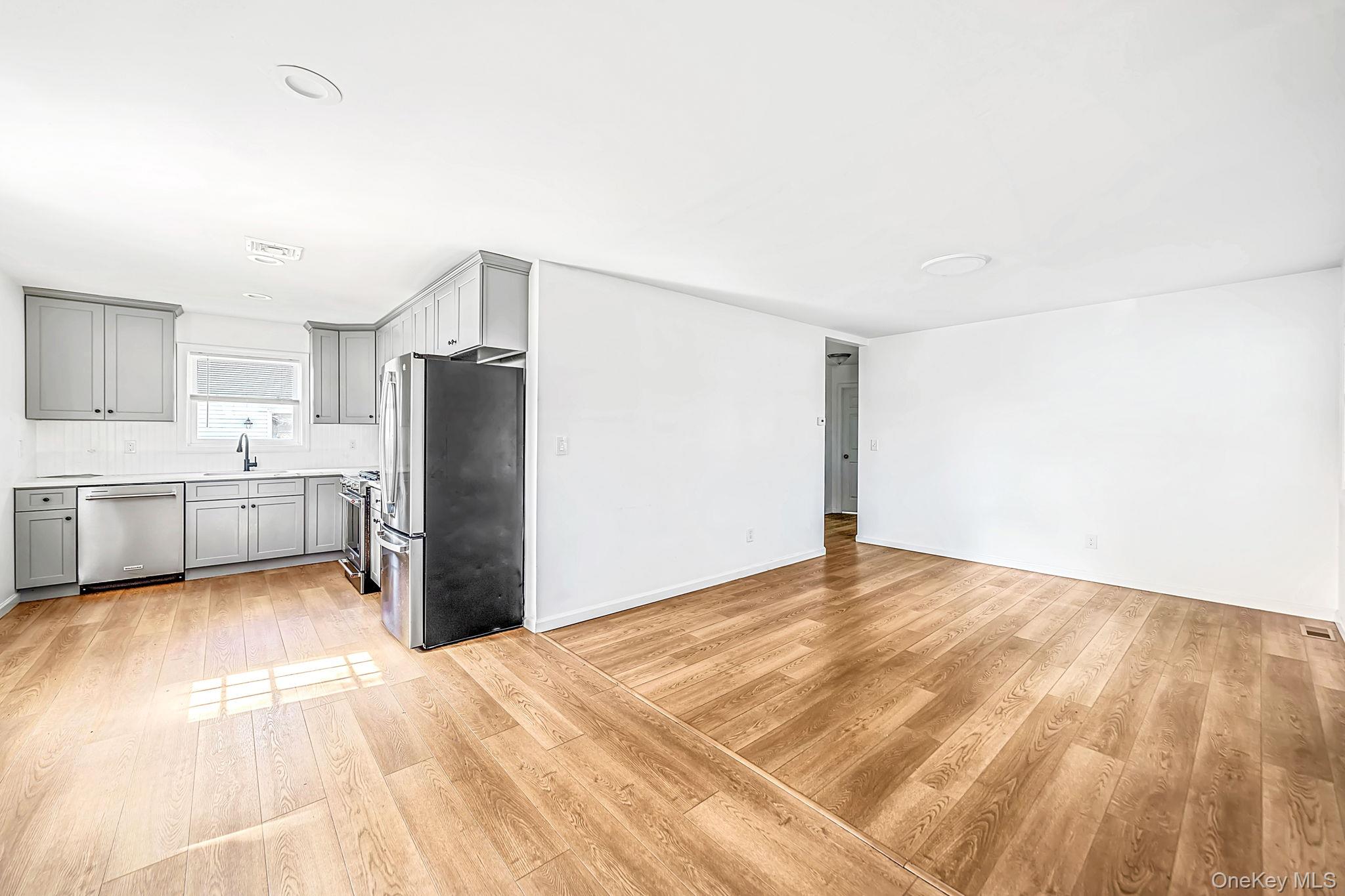 138 Central Avenue – For Sale photo 7