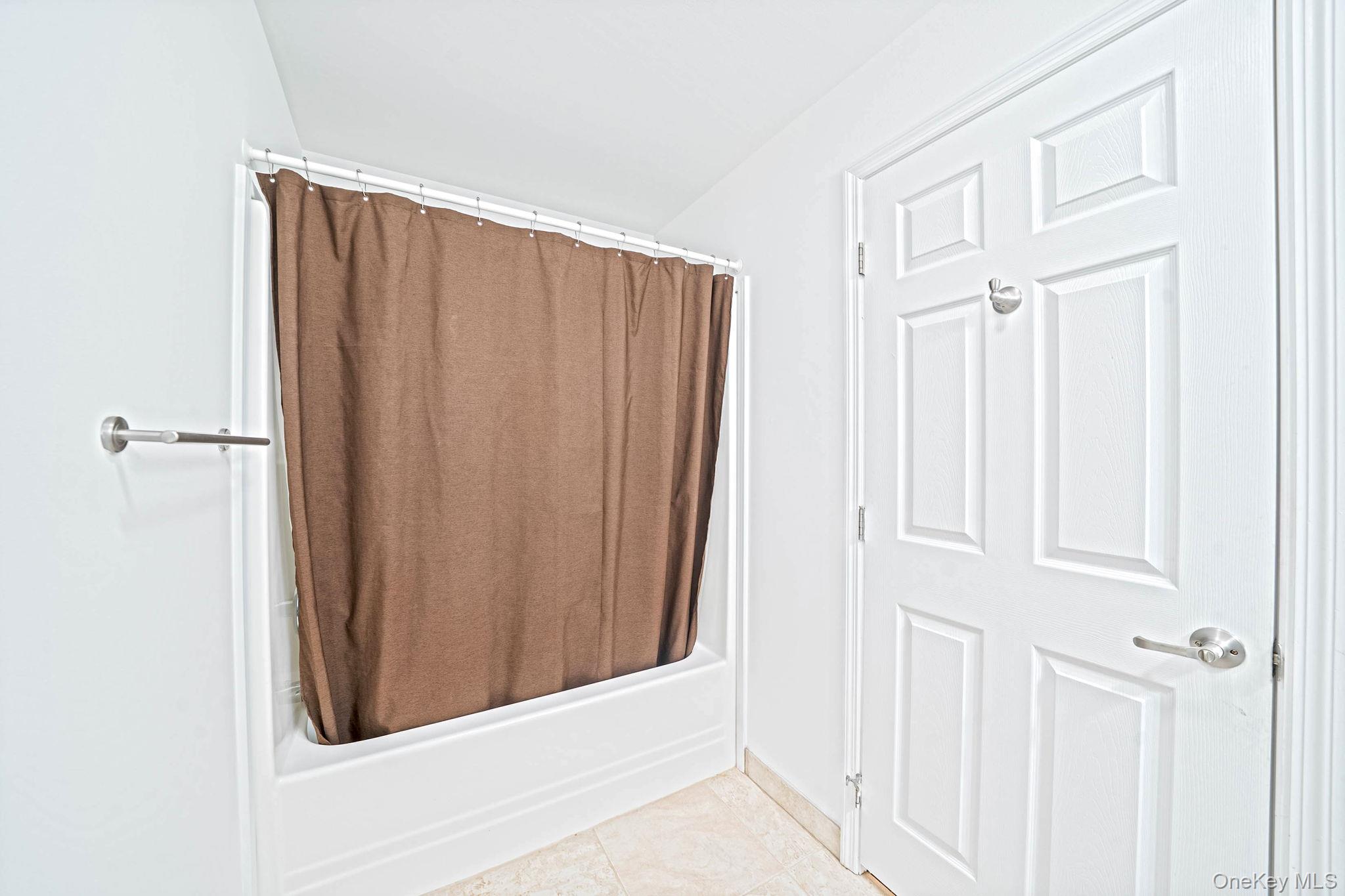 1661 Old Country Road, Unit 516 photo 43