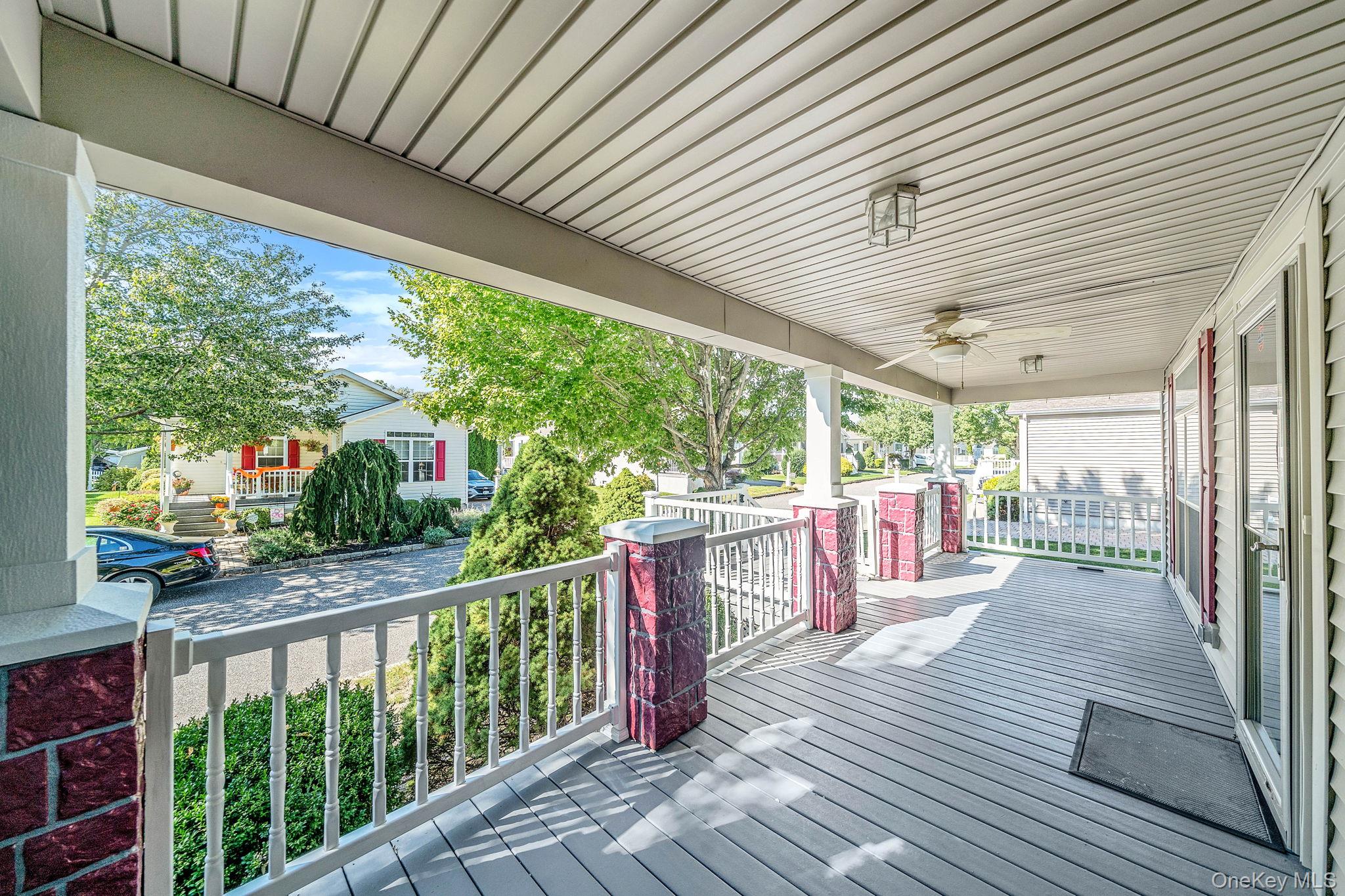 1661 Old Country Road, Unit 516 photo 5