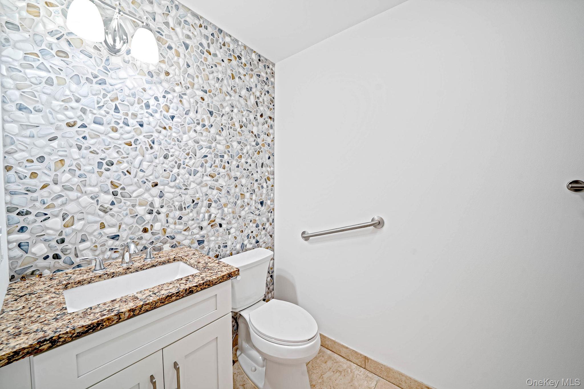 1661 Old Country Road, Unit 516 photo 27