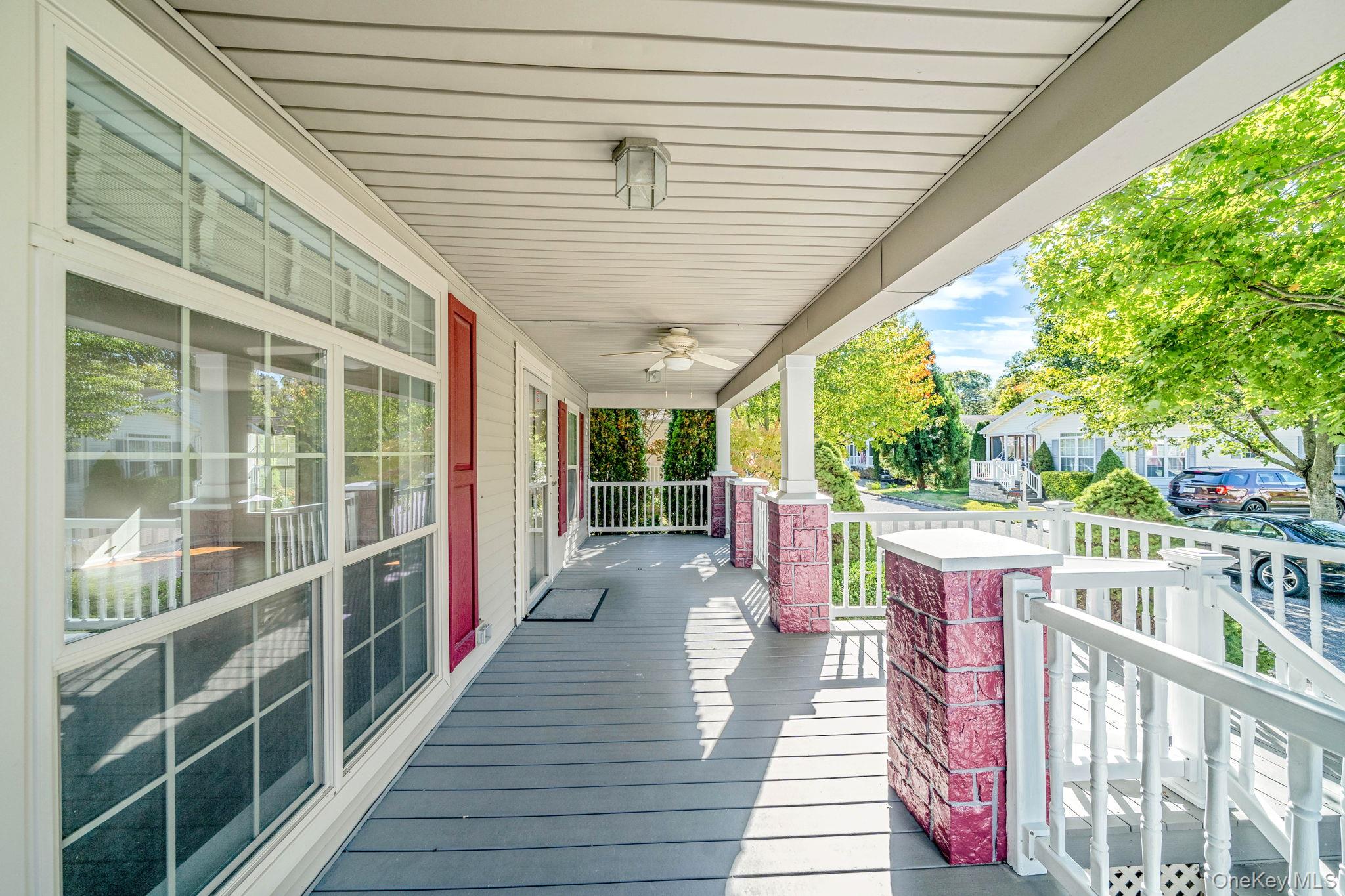1661 Old Country Road, Unit 516 photo 4