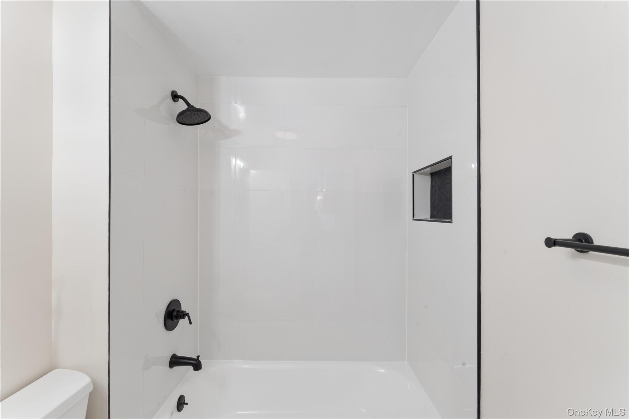 12 East Place – For Sale photo 11