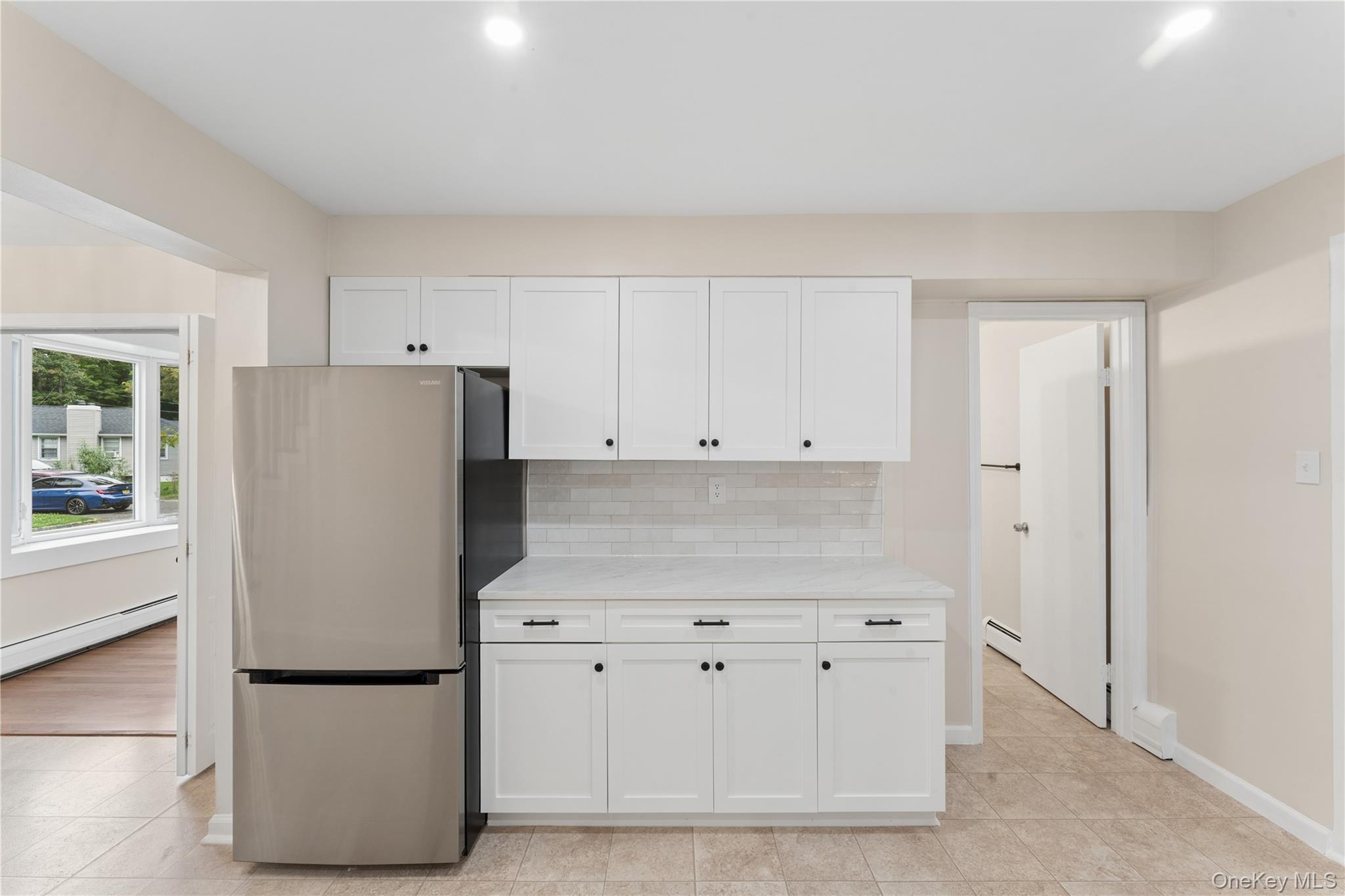 12 East Place – For Sale photo 5