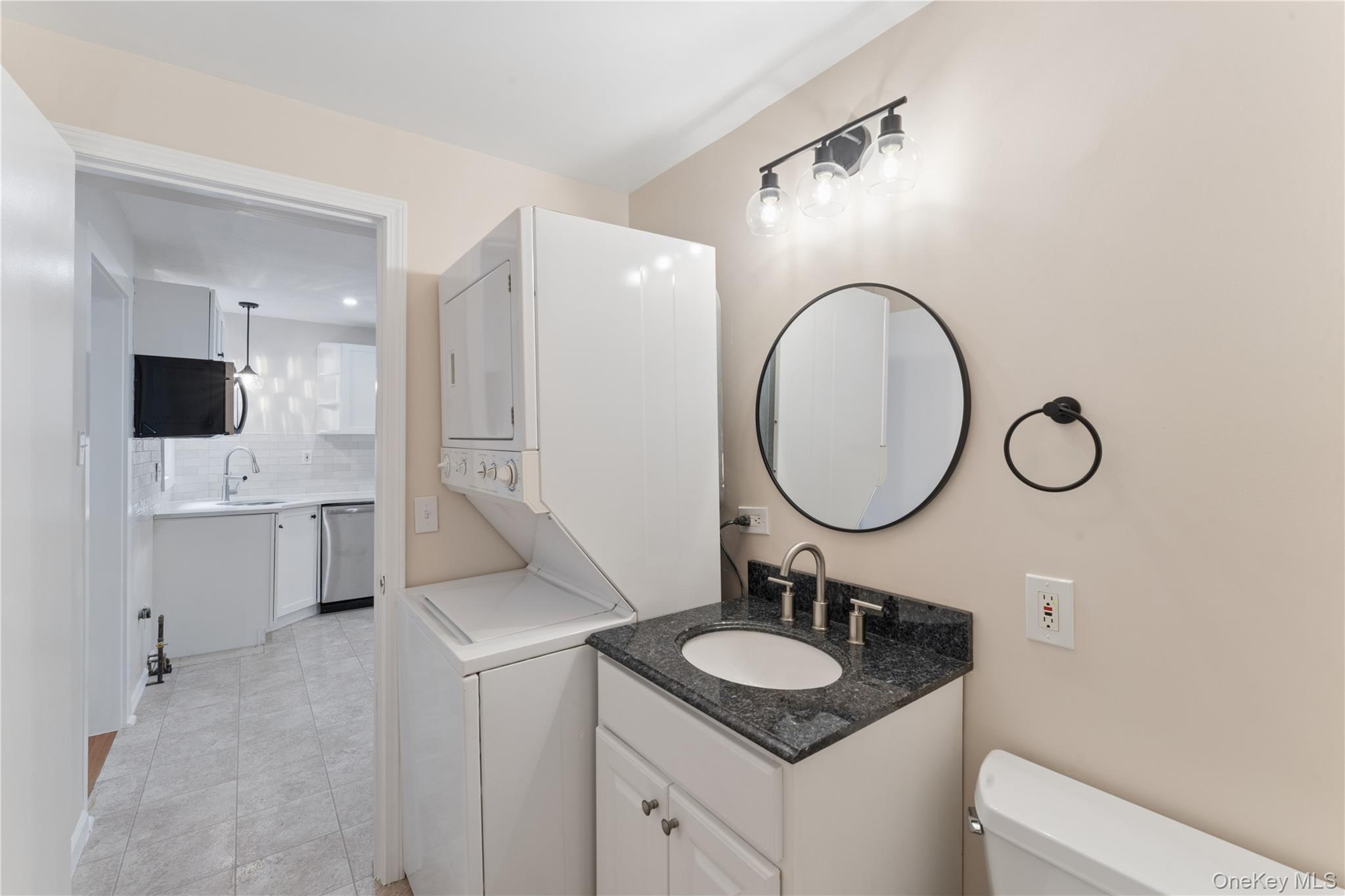 12 East Place – For Sale photo 10