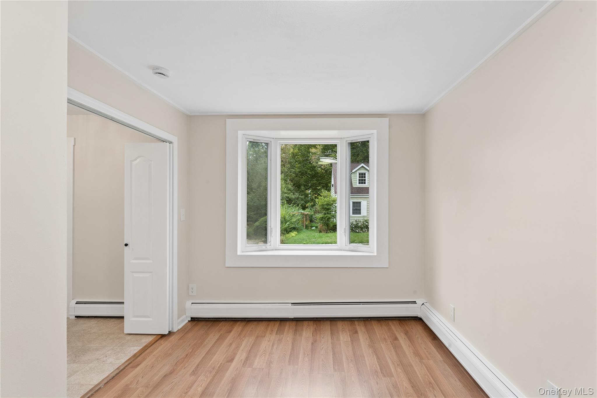 12 East Place – For Sale photo 7
