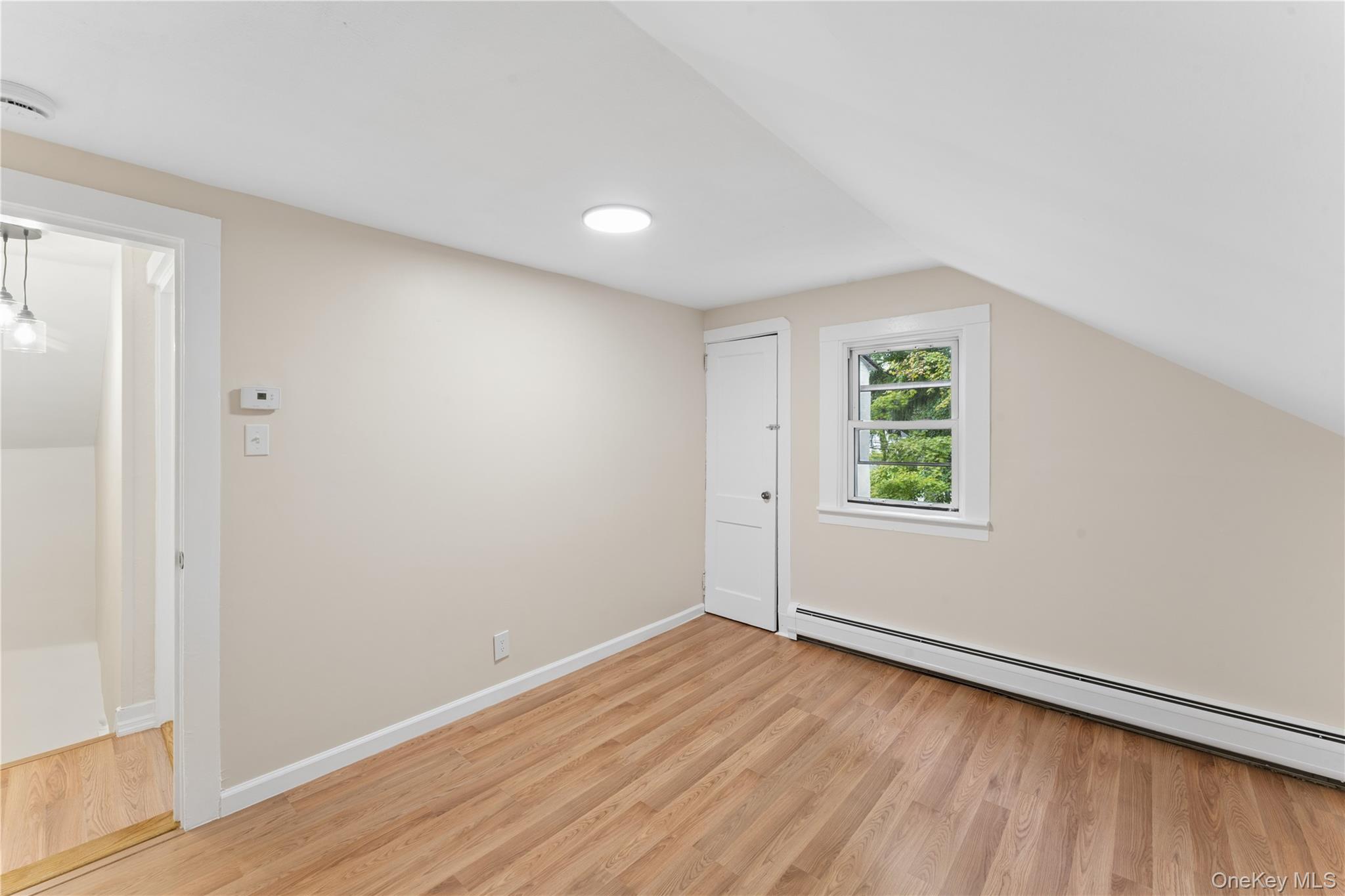 12 East Place – For Sale photo 15