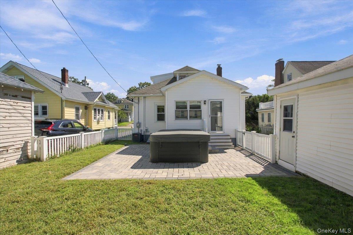 8 E Willow Street – For Rent photo 31