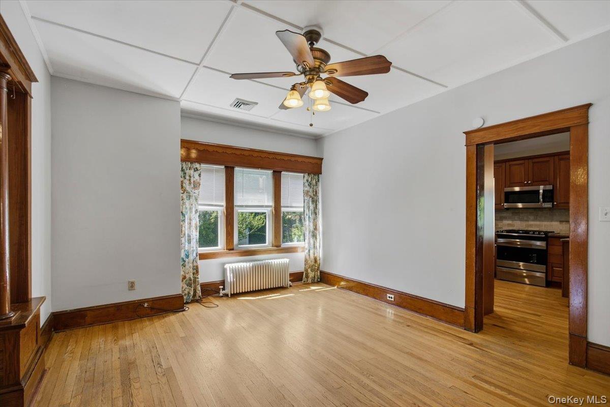 8 E Willow Street – For Rent photo 4