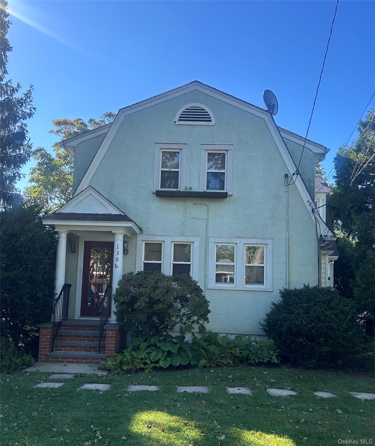 1306 Potter Boulevard – For Sale