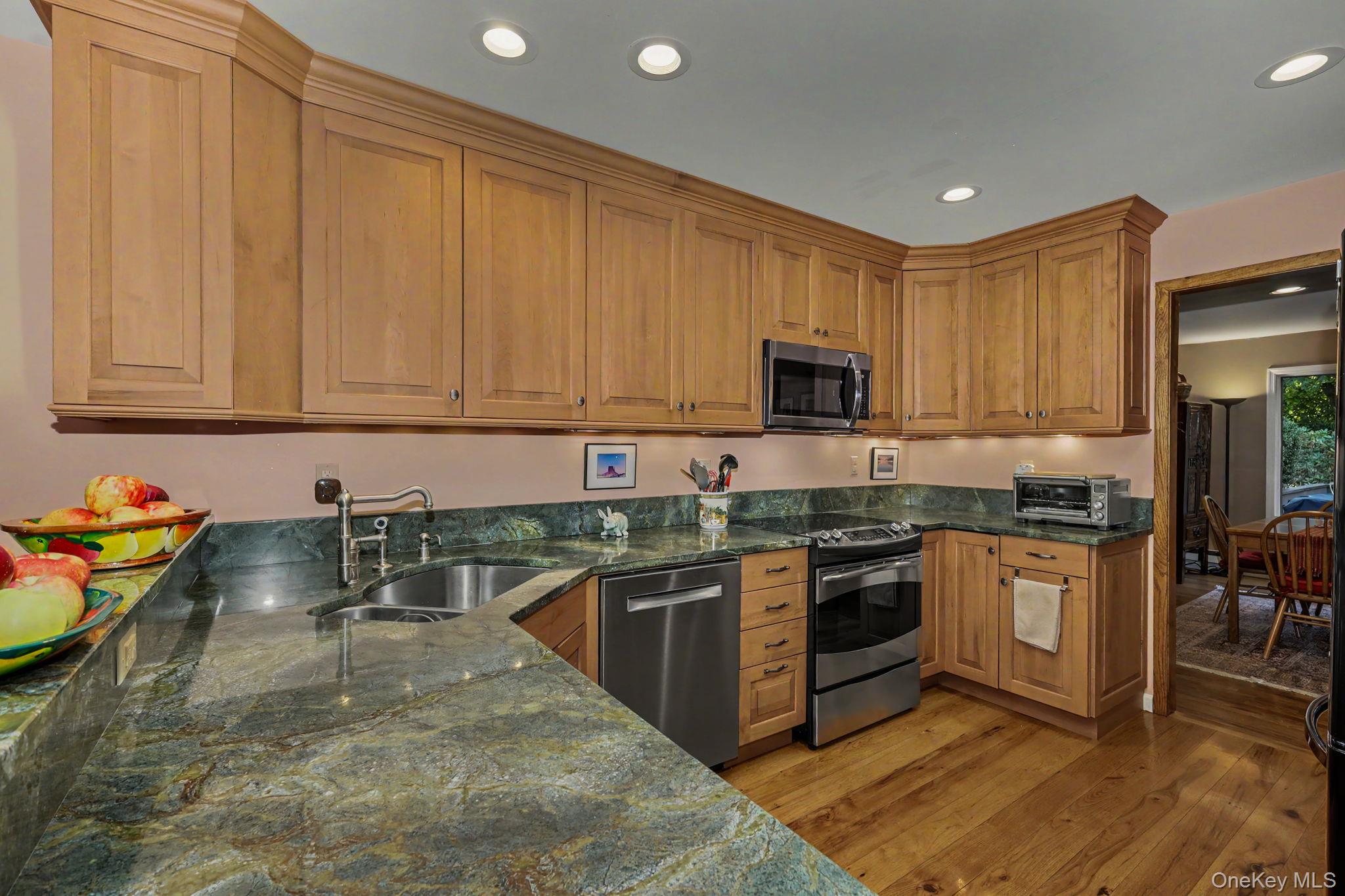 5 Cotswold Drive – For Sale photo 14