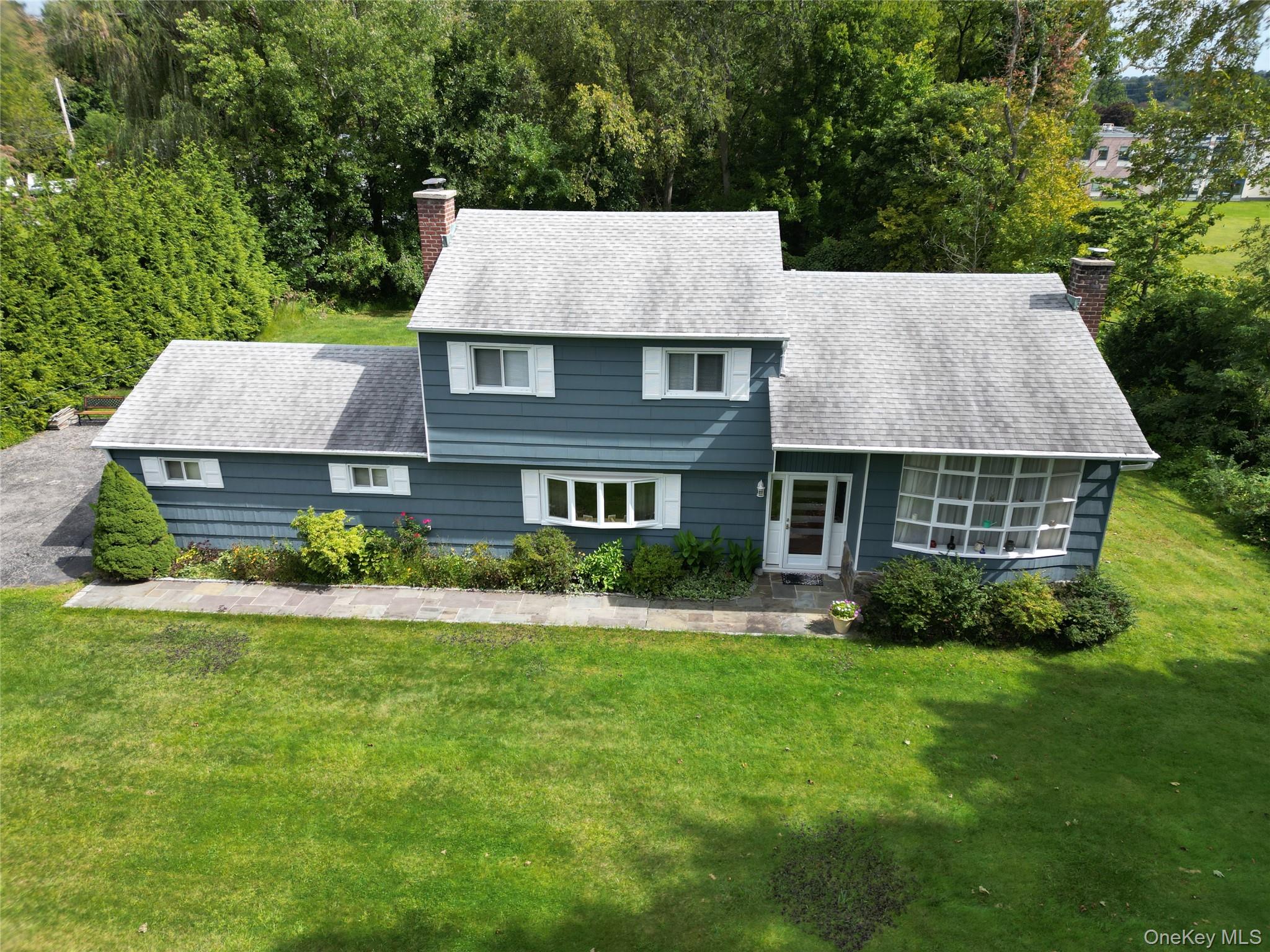 3482 Alta Street – For Sale photo 2