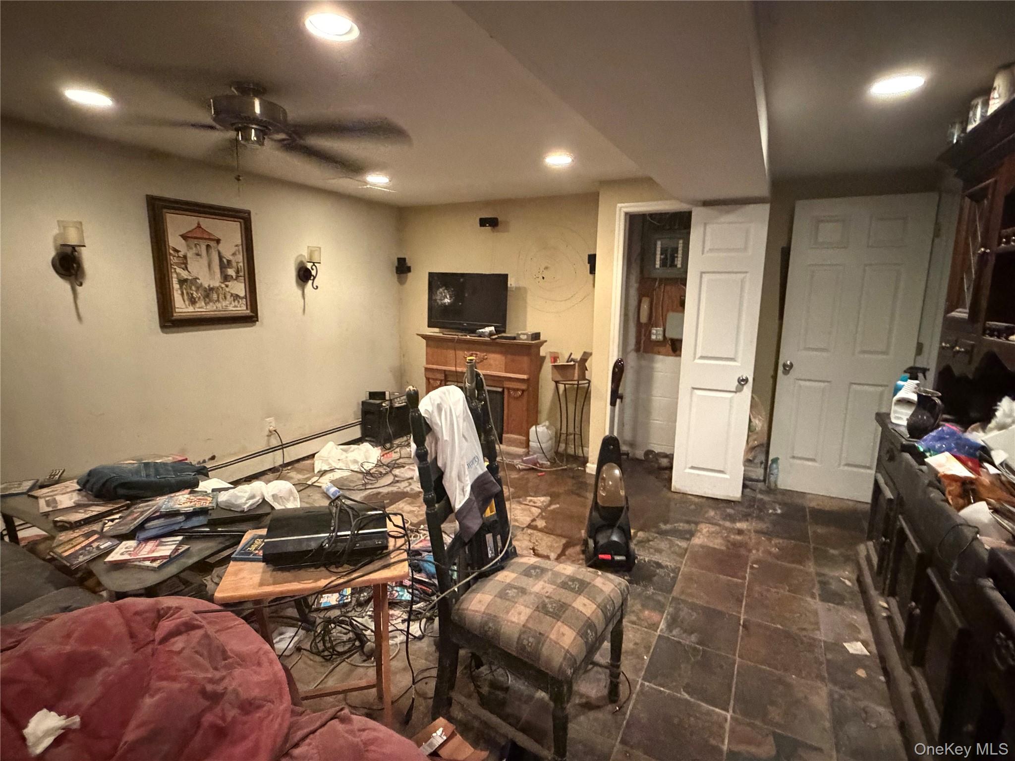 80 Woodacres Road – For Sale photo 17