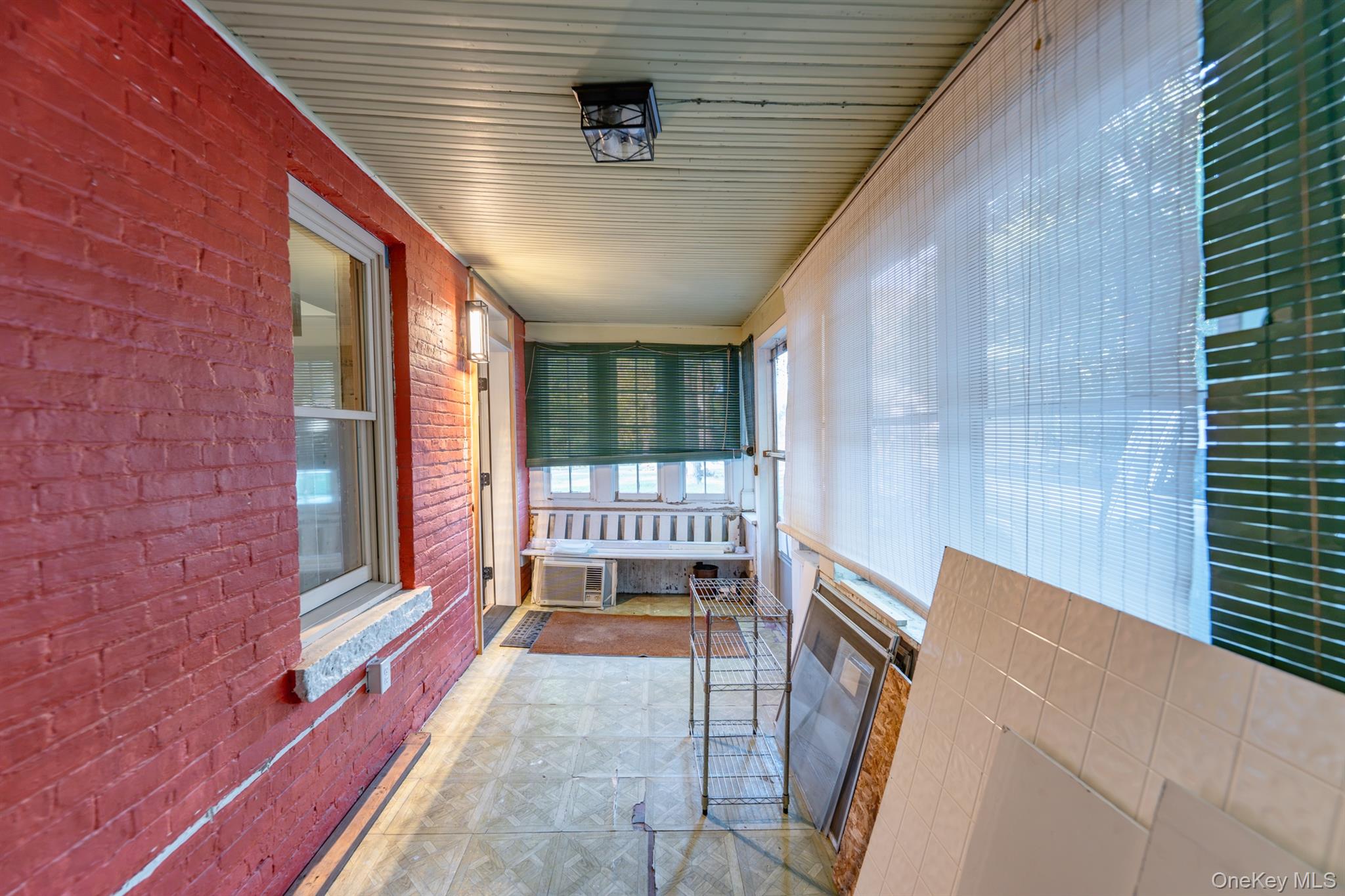 35 Rock Street – For Sale photo 3