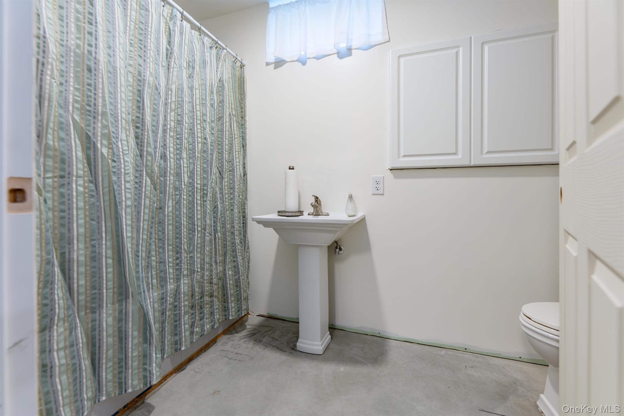 35 Rock Street – For Sale photo 8