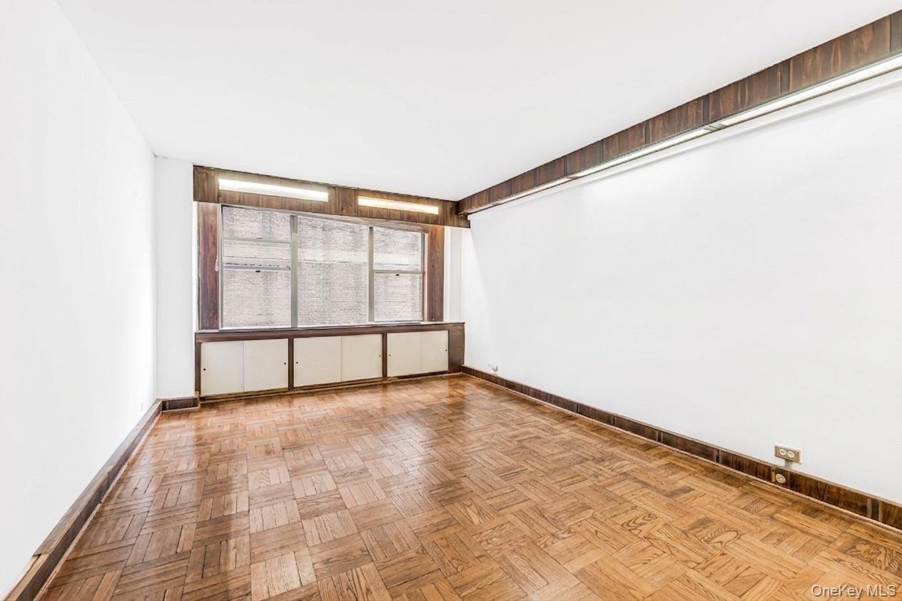 77 W 55th Street, Unit 17B photo 10