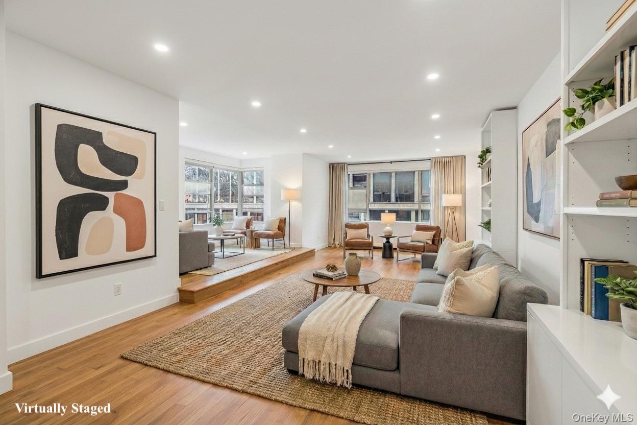 77 W 55th Street, Unit 17B photo 5