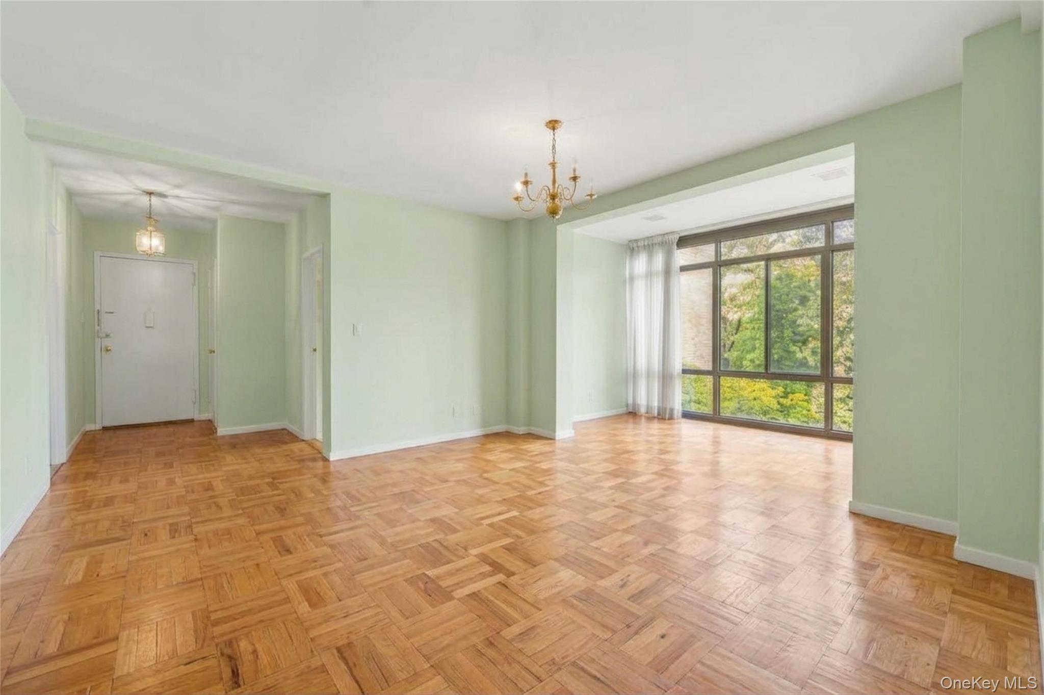72 Pondfield Road W, Unit 4C photo 10