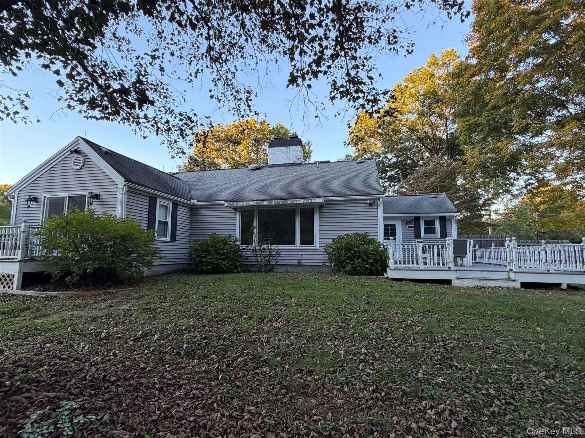 300 W Market Street – For Sale photo 6