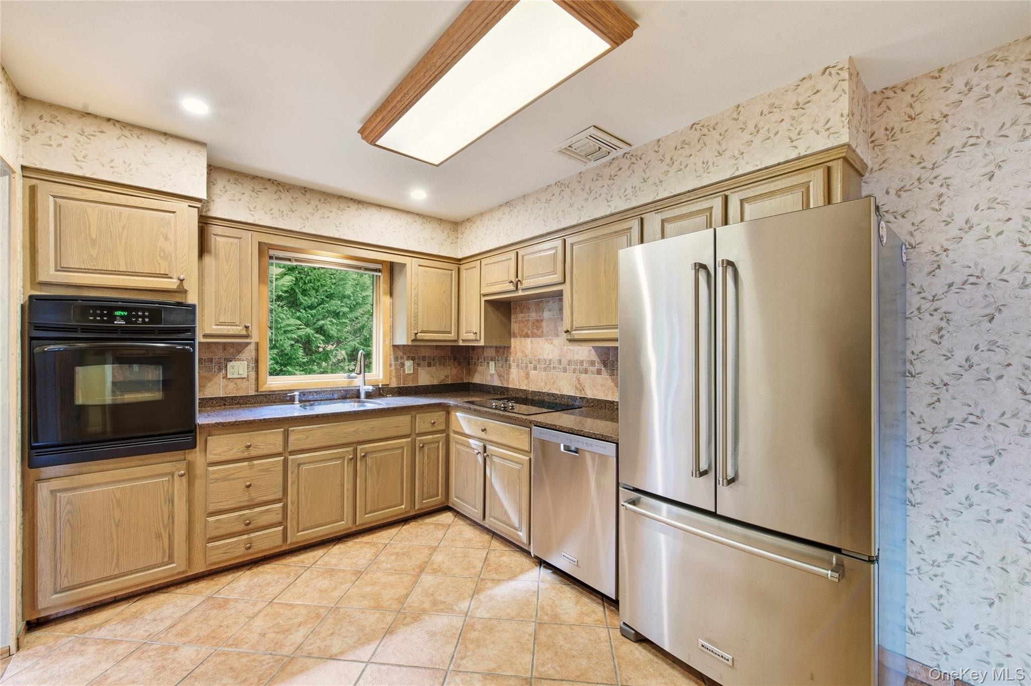 2554 Linden Lane – For Sale photo 19