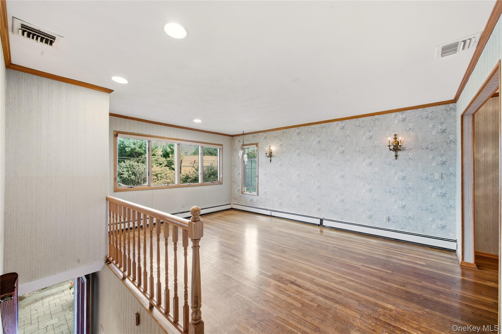 2554 Linden Lane – For Sale photo 14