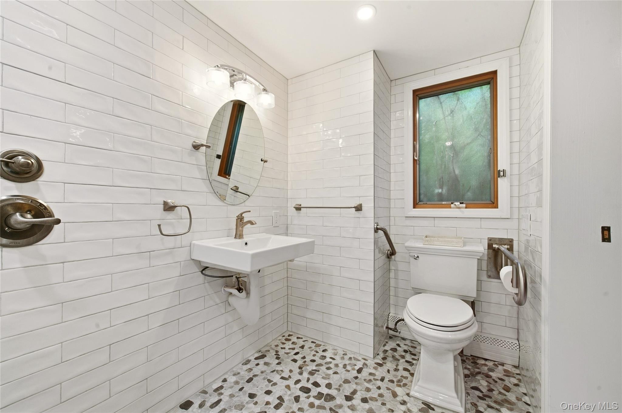 2554 Linden Lane – For Sale photo 11