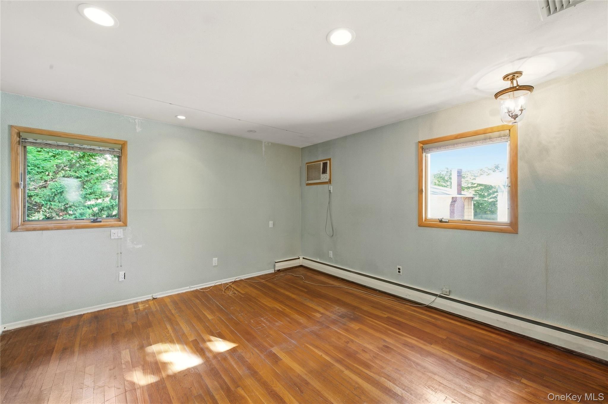 2554 Linden Lane – For Sale photo 25