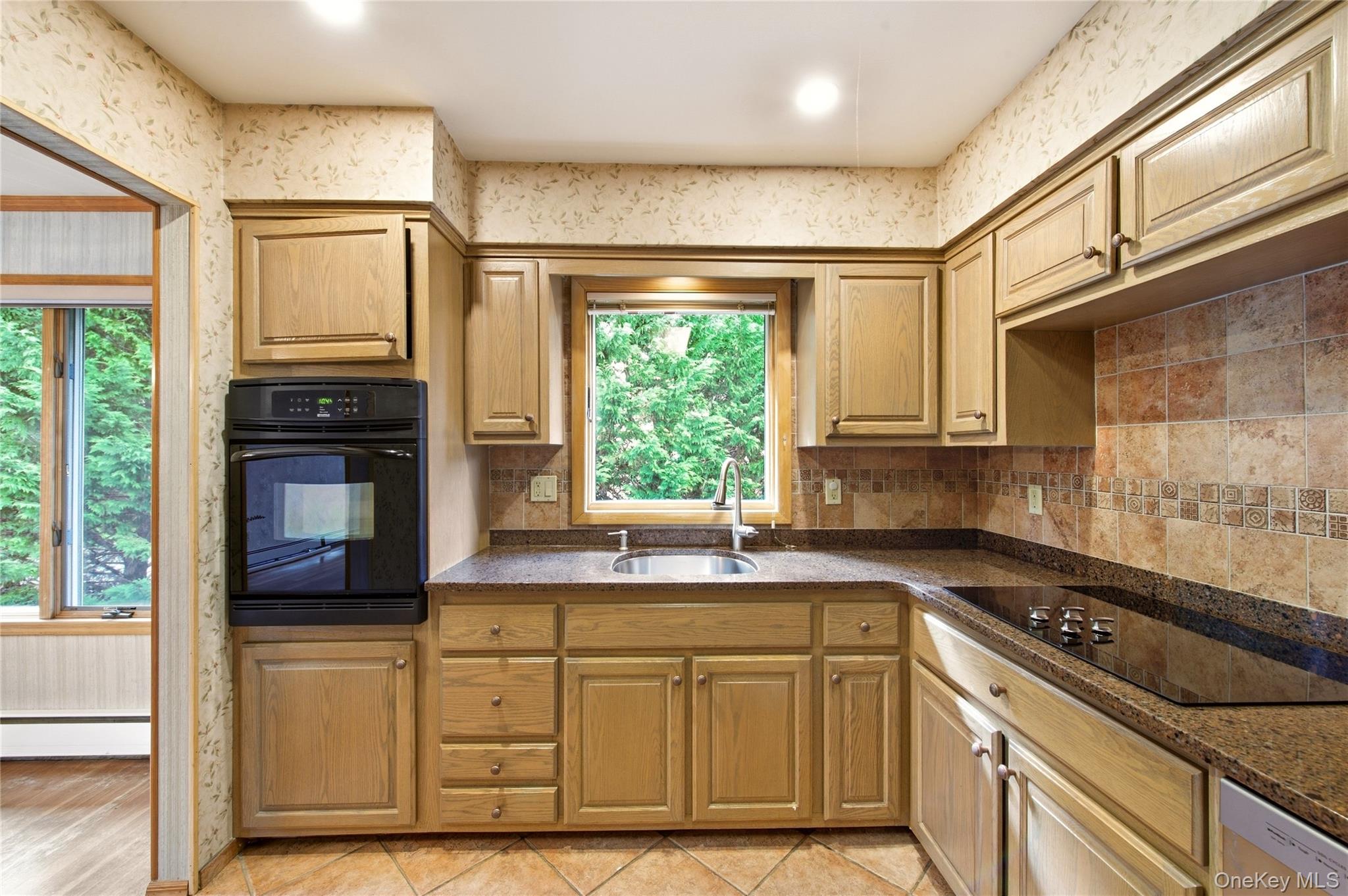 2554 Linden Lane – For Sale photo 20