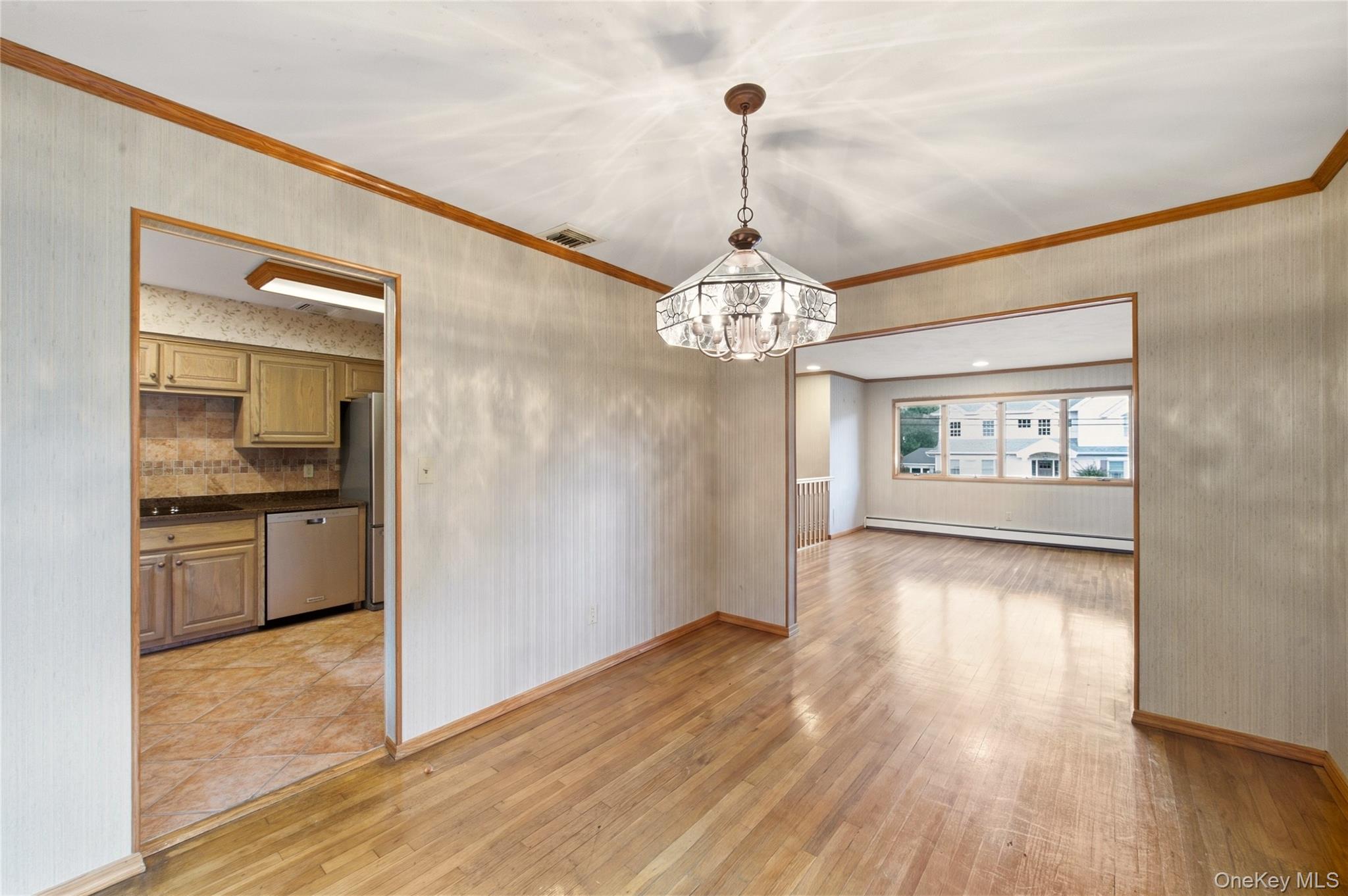 2554 Linden Lane – For Sale photo 16