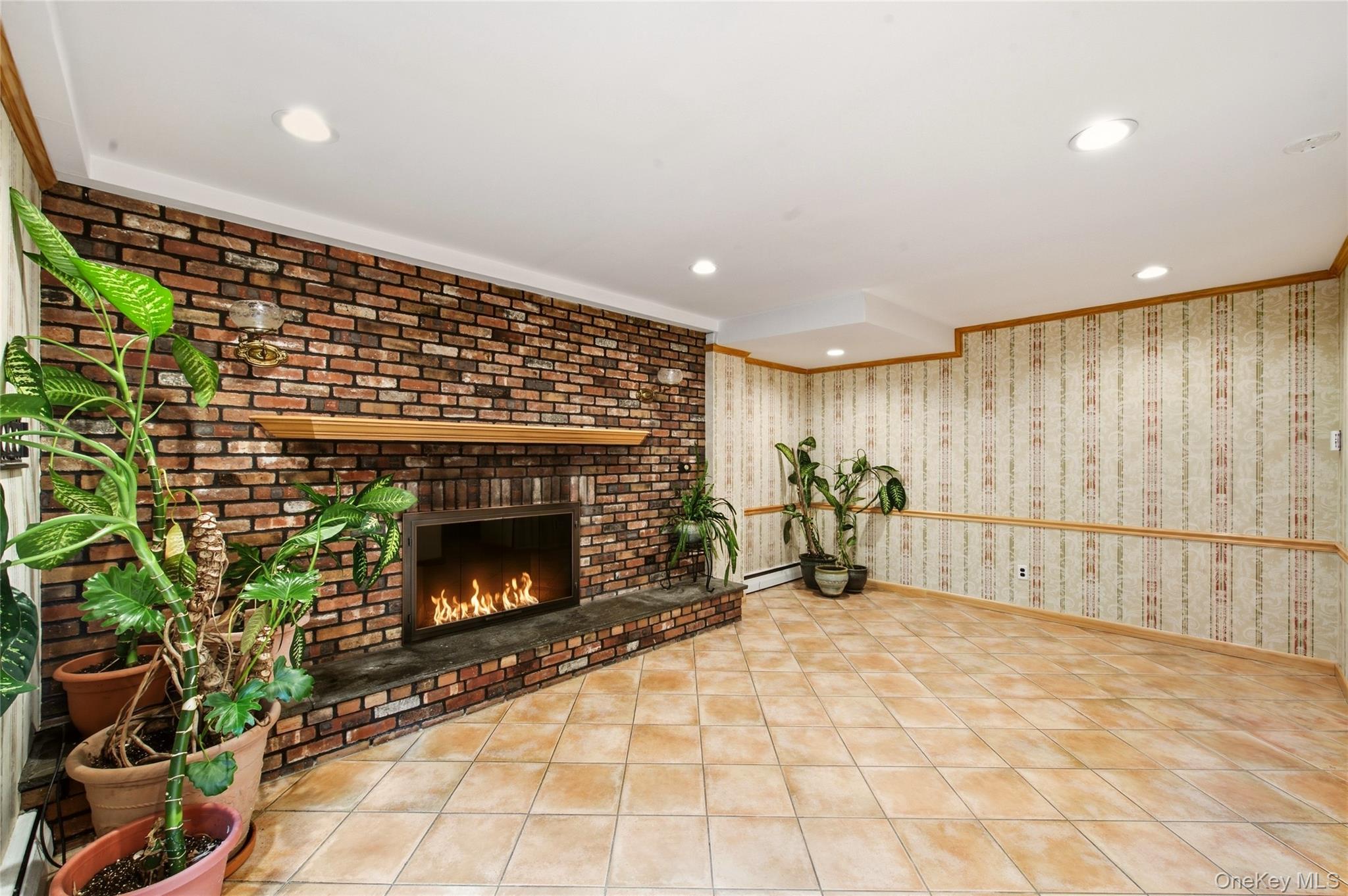 2554 Linden Lane – For Sale photo 9