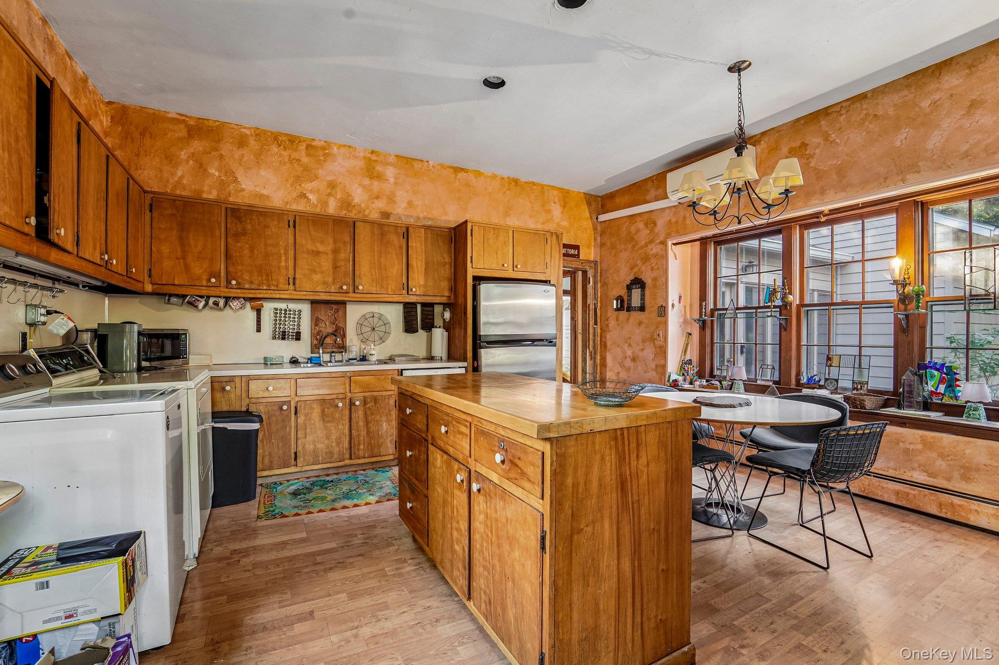 597 W Nyack Road – For Sale photo 9