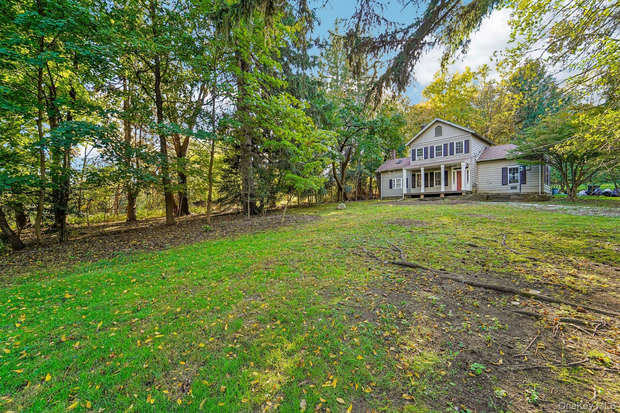 597 W Nyack Road – For Sale photo 2