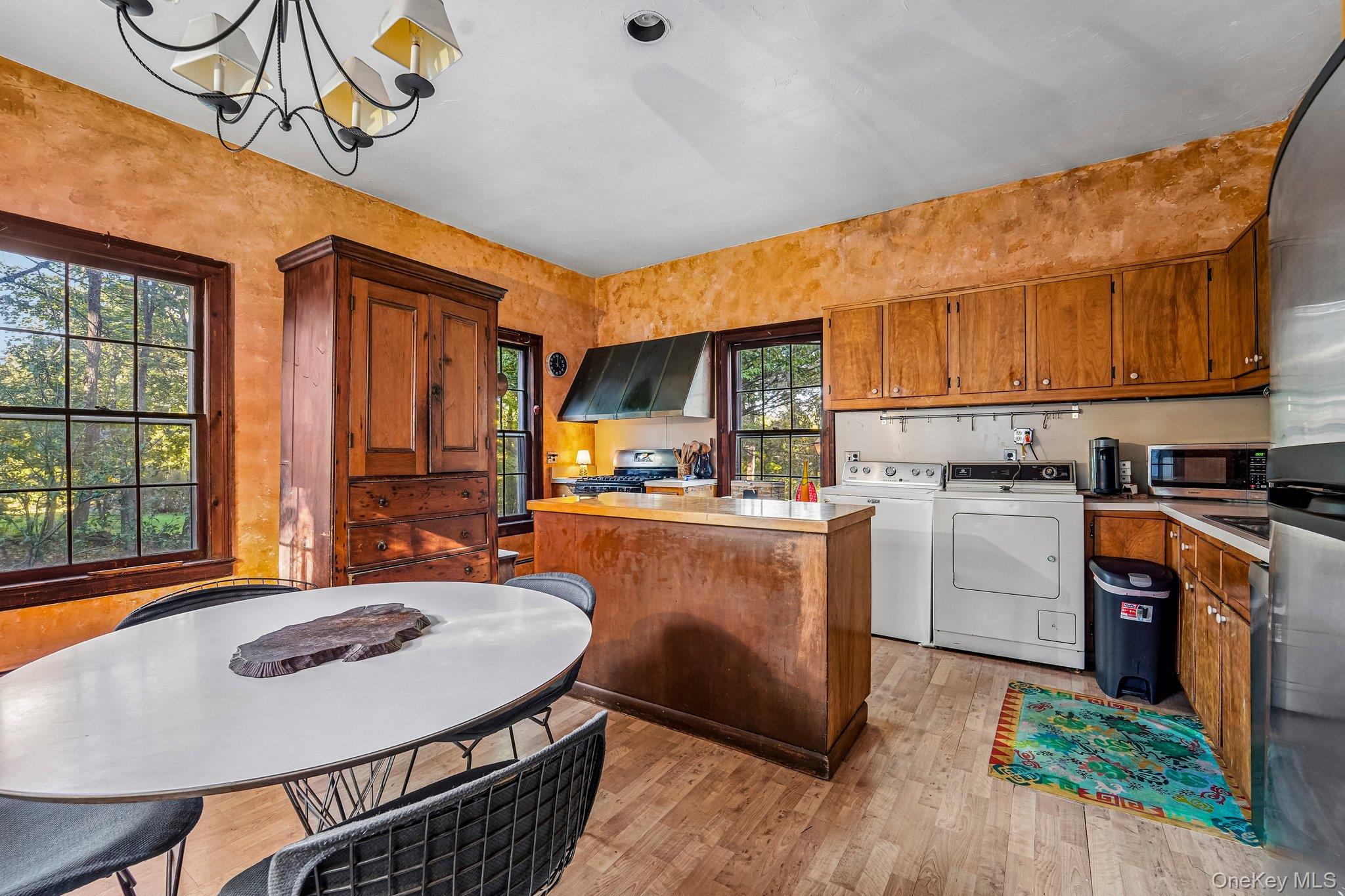 597 W Nyack Road – For Sale photo 8