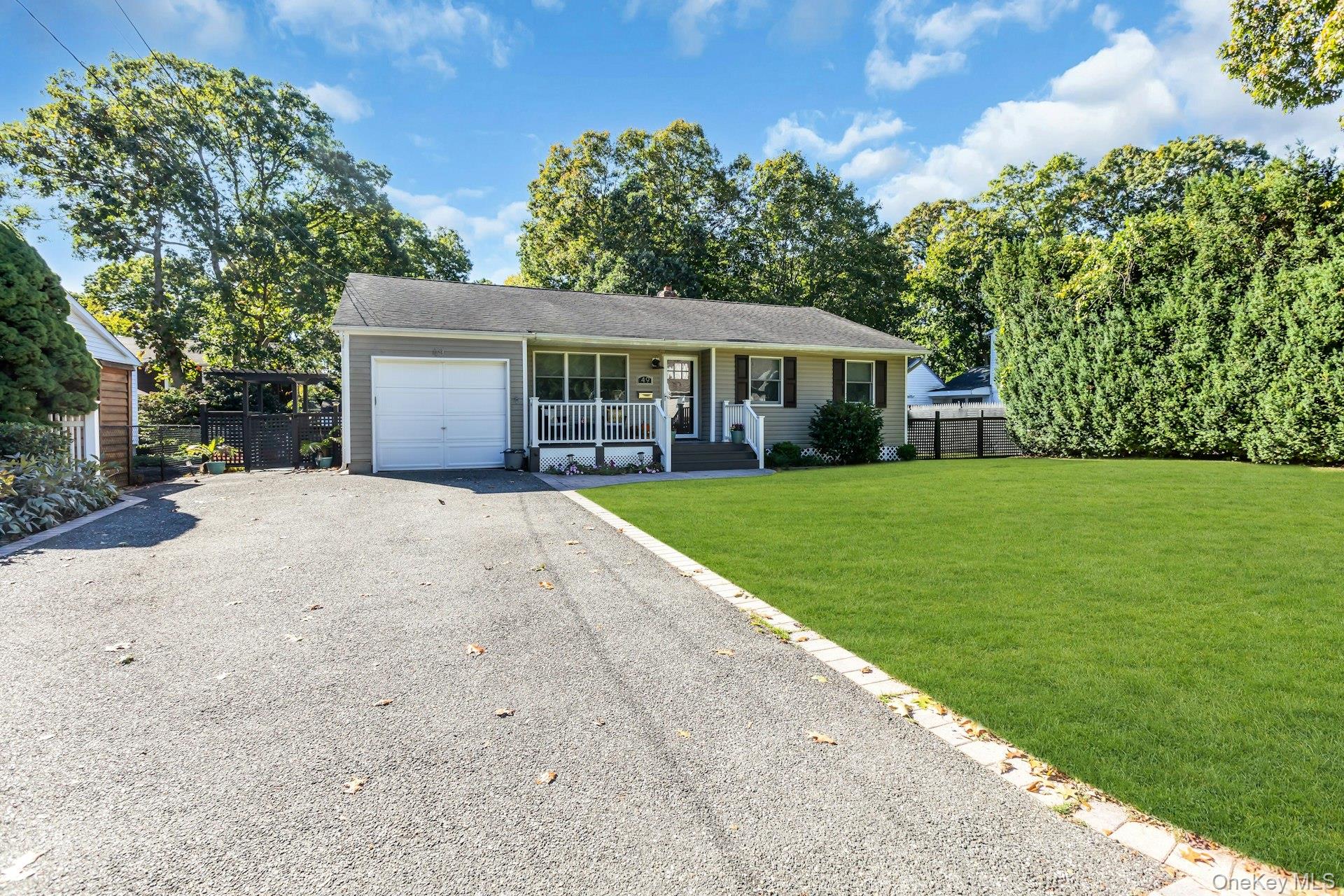49 Muriel Place – For Sale photo 3