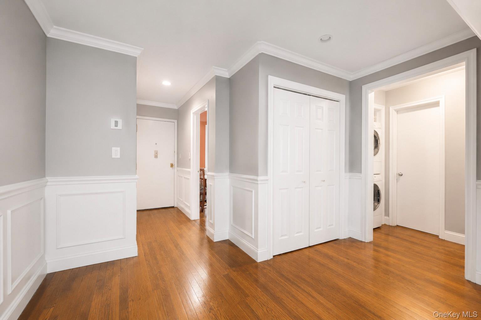164 Ravine Avenue, Unit 3A photo 2