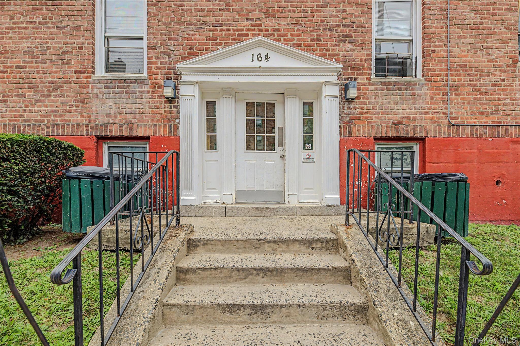 164 Ravine Avenue, Unit 3A