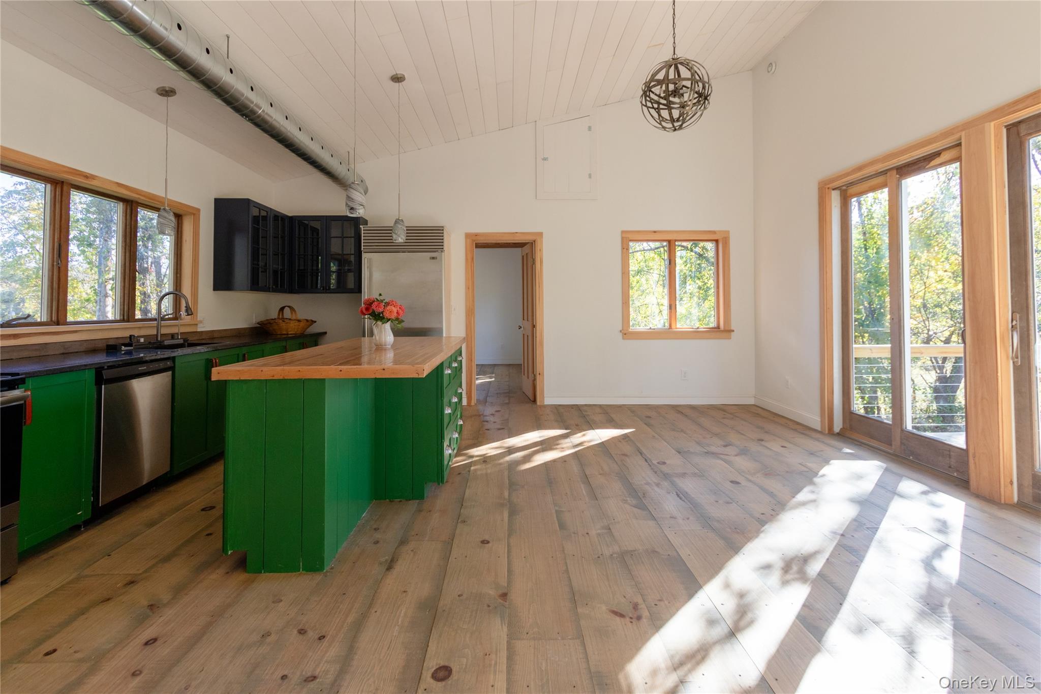 1024 Livingston Road – For Sale photo 5