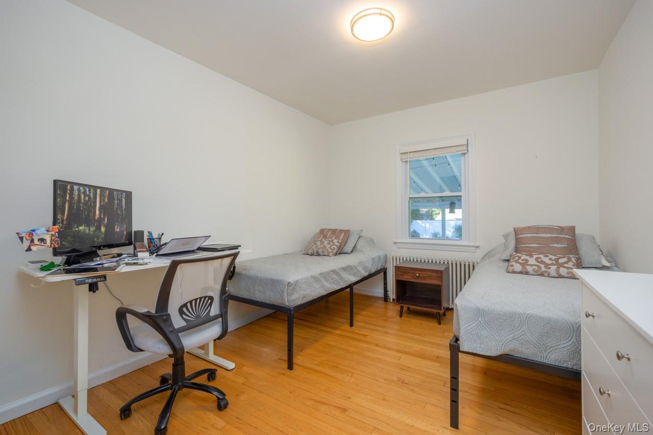 8 Deforest Avenue – For Sale photo 12