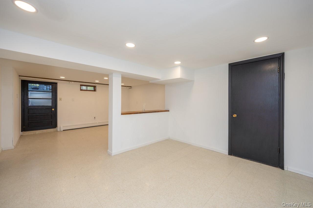 8 Deforest Avenue – For Sale photo 19