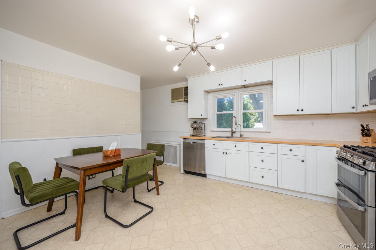 8 Deforest Avenue – For Sale photo 8