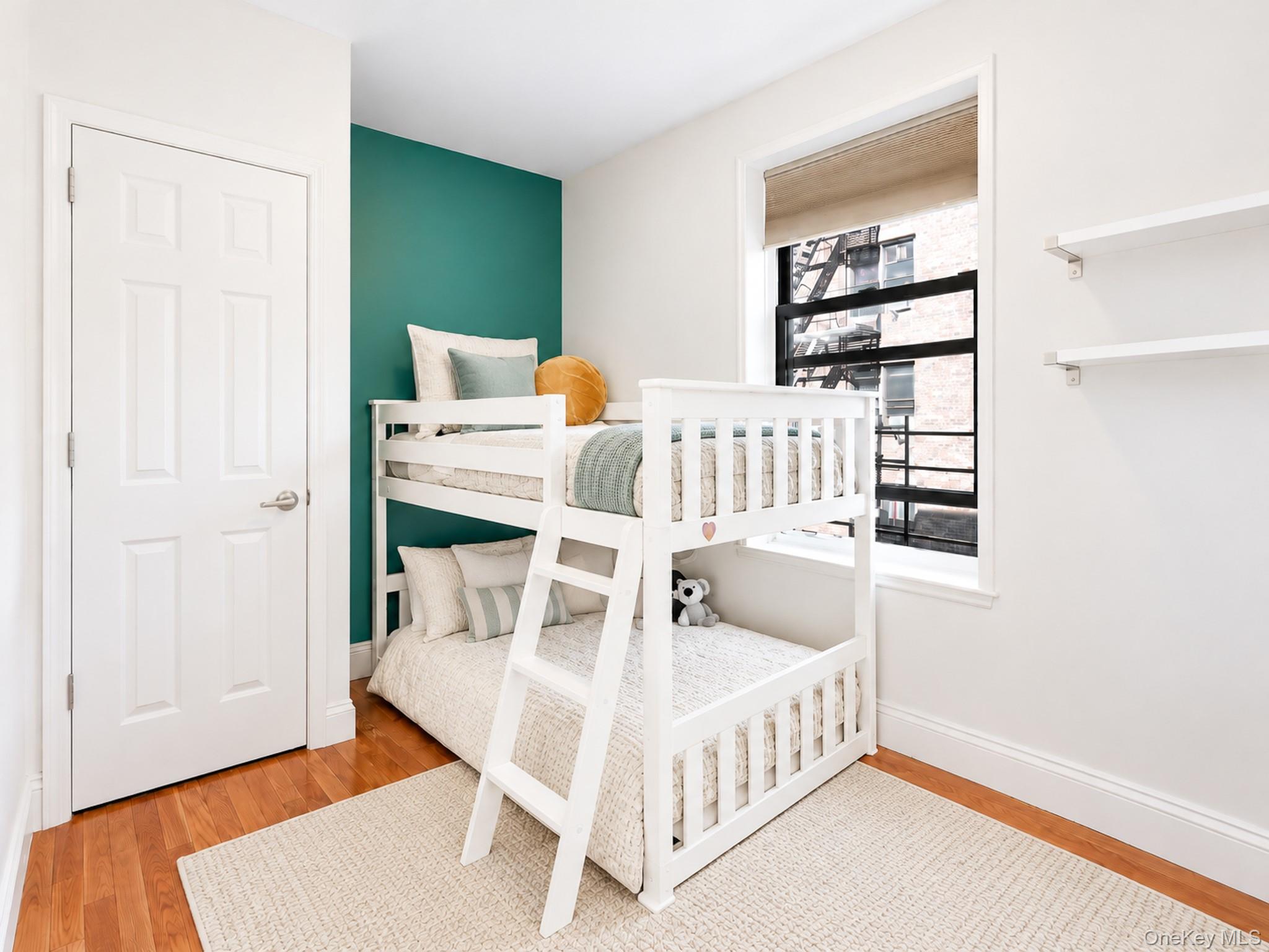 282 E 35th Street, Unit 5A photo 6