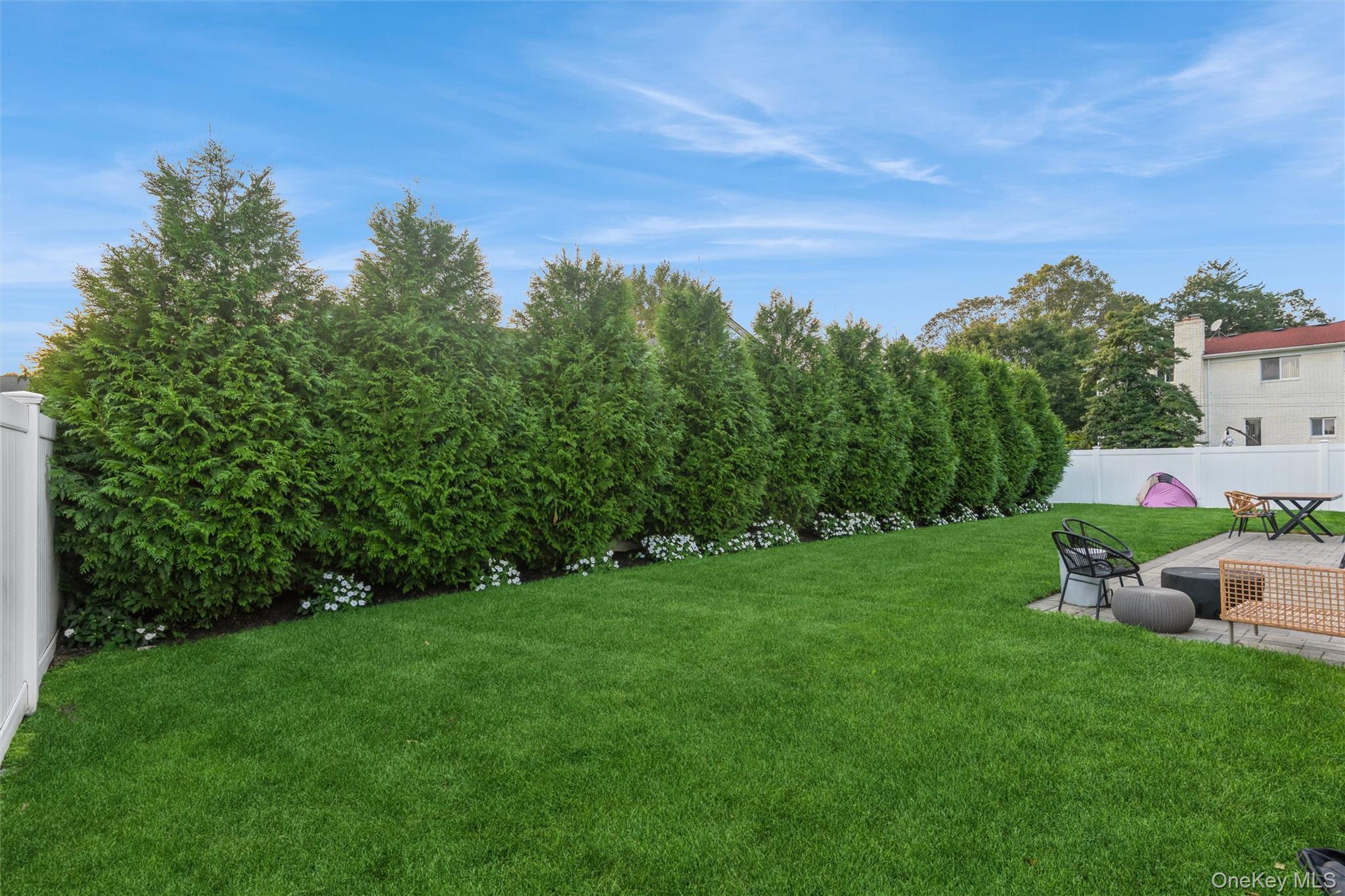 1402 Merrick Avenue – For Rent photo 33