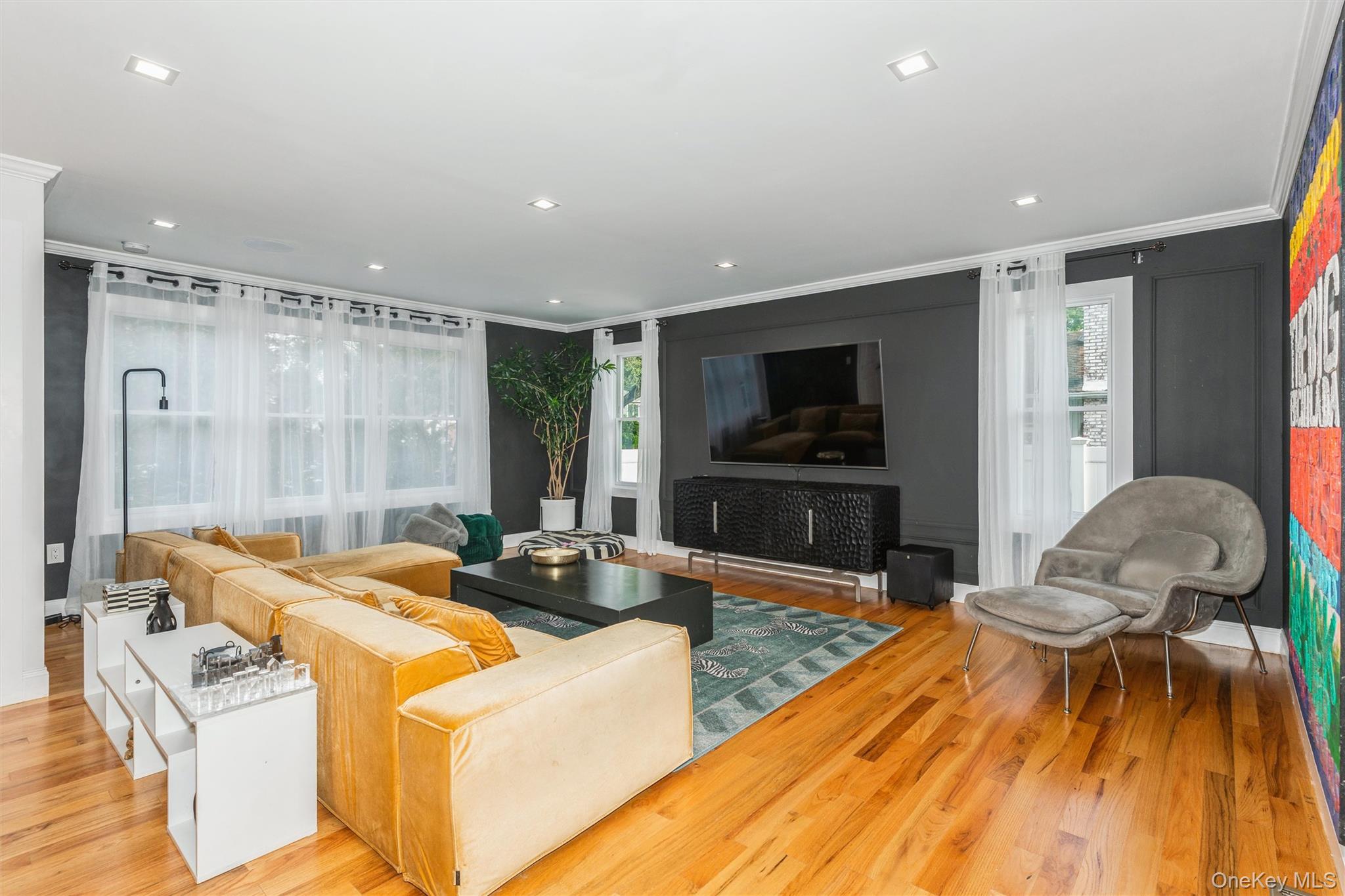 1402 Merrick Avenue – For Rent photo 2